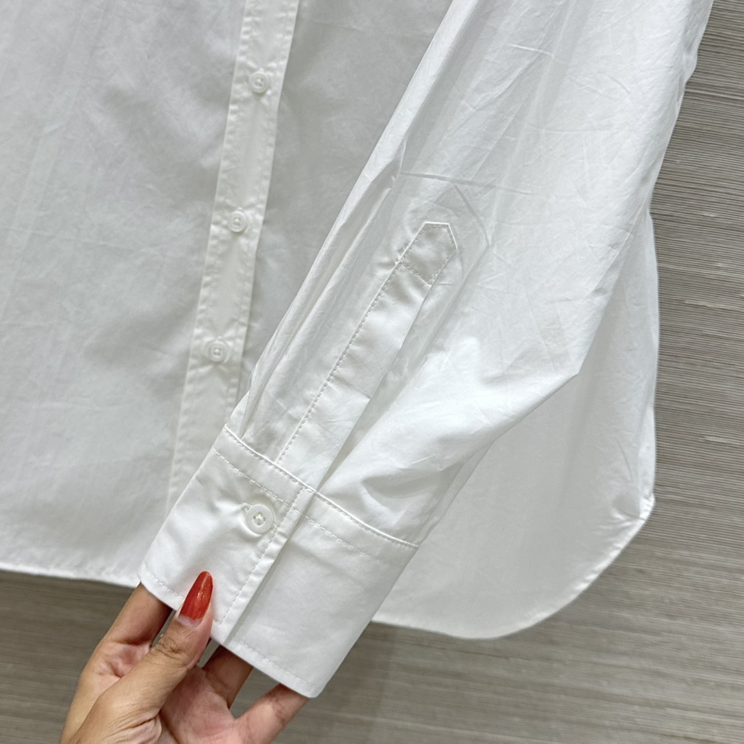 “Original Women’s Suit with High-Quality Packaging, Business Style, Cotton Shirt, Elite Design – Simple and Elegant” - 图片 6