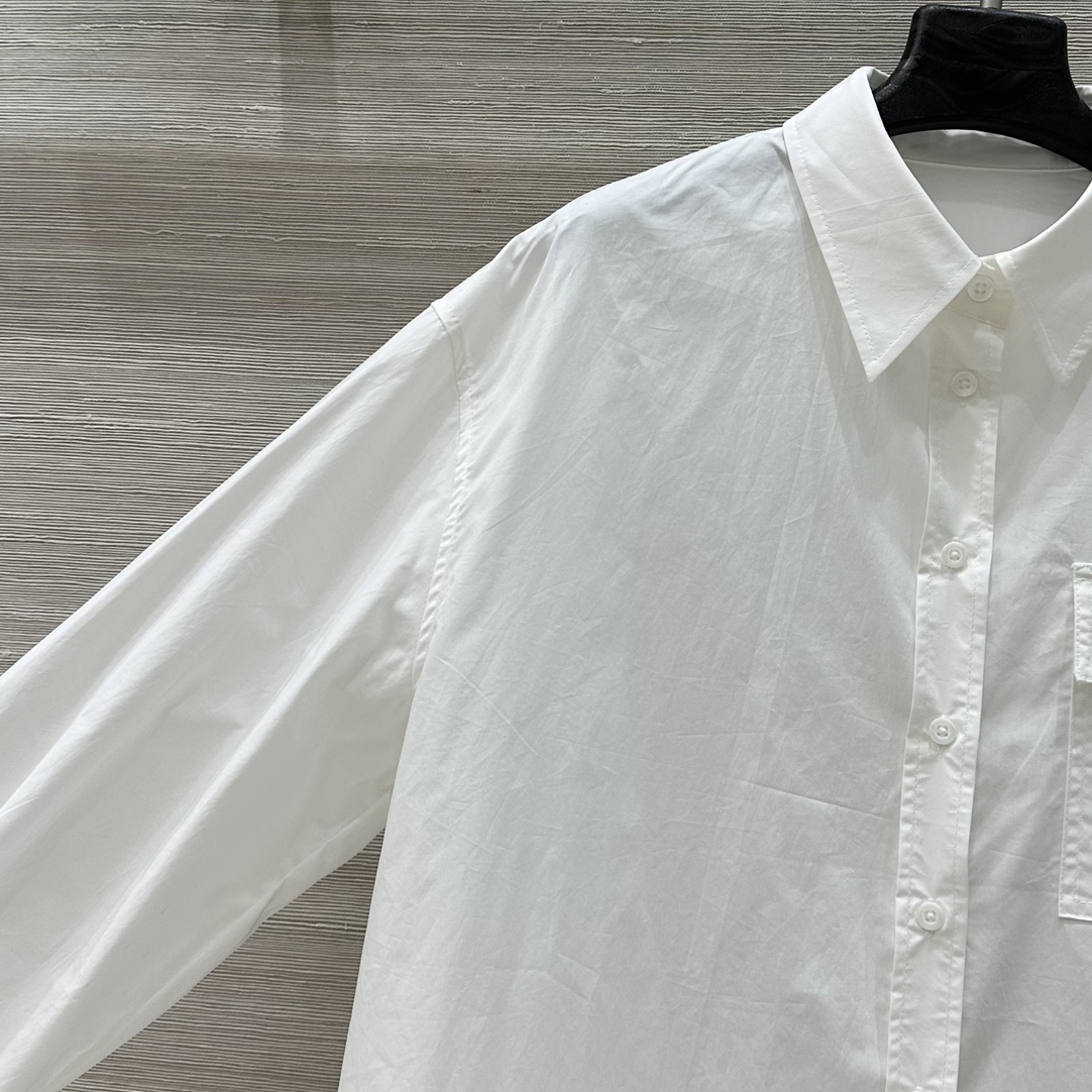 “Original Women’s Suit with High-Quality Packaging, Business Style, Cotton Shirt, Elite Design – Simple and Elegant” - 图片 3