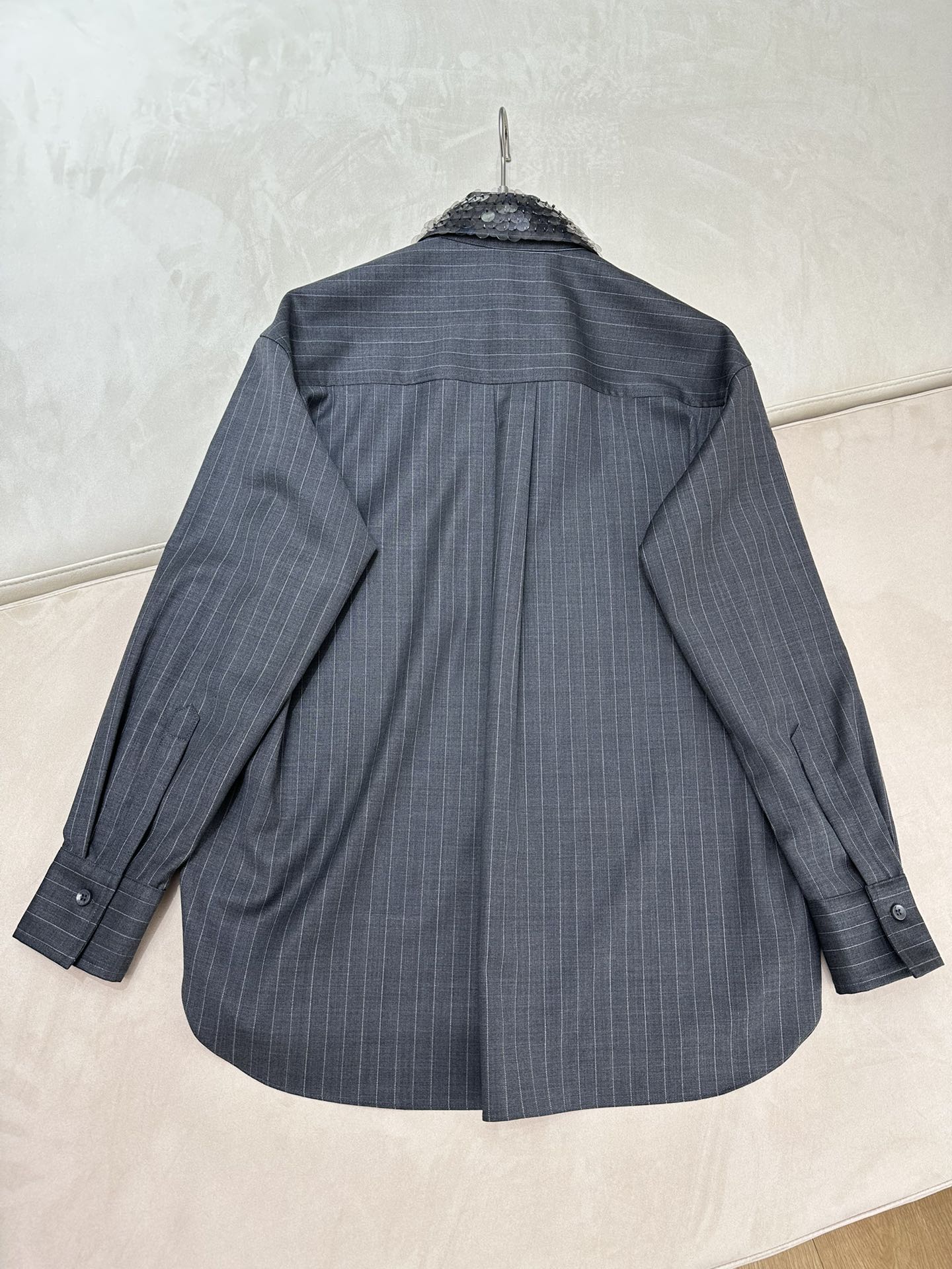 High-End Hand-Made B.C. Suit with Classic Design and Wool Fabric - 图片 7