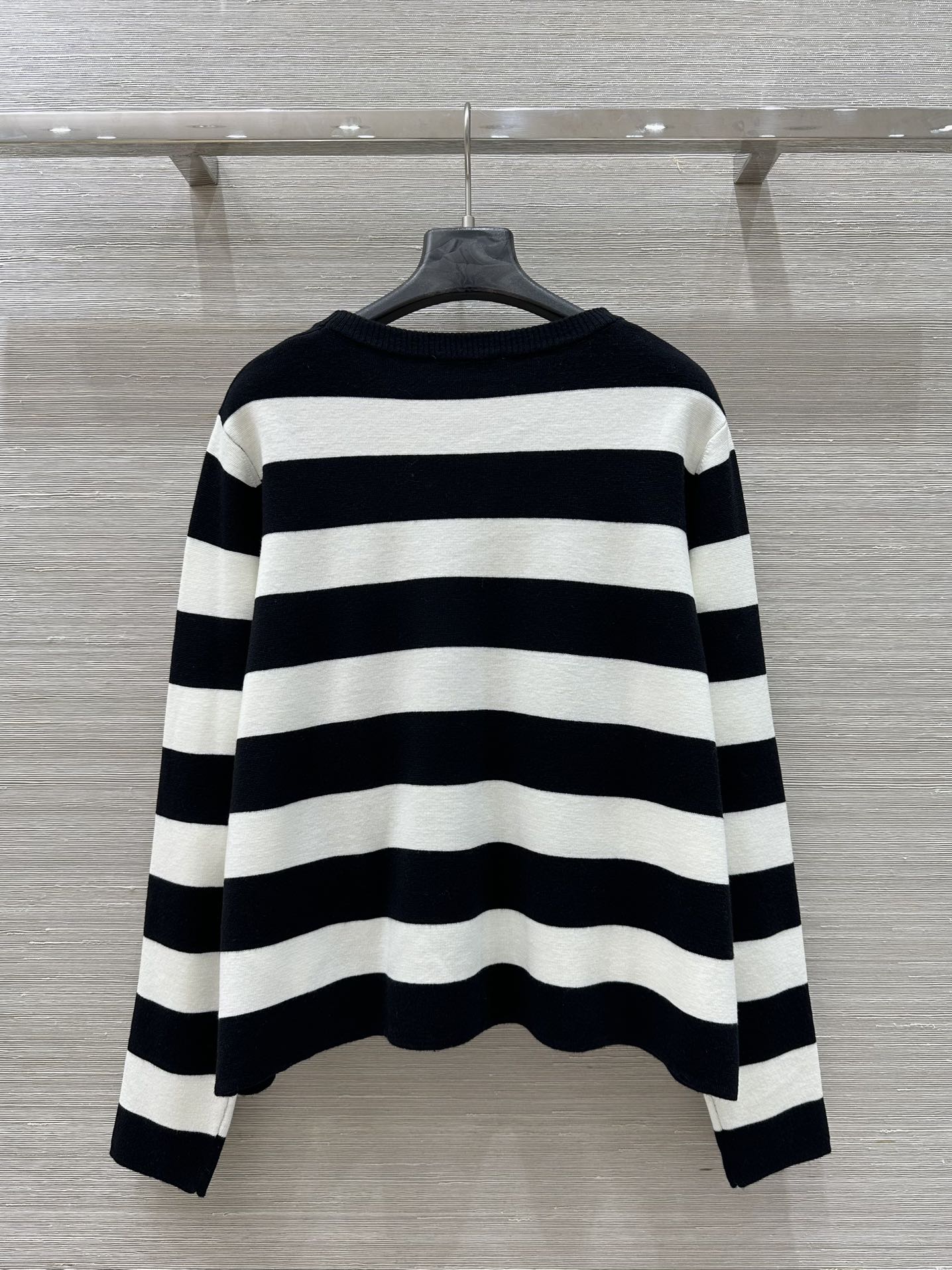 P612 Original Women’s Suit: High-Quality, Elegant Design with Toothbrush Stripes - 图片 9