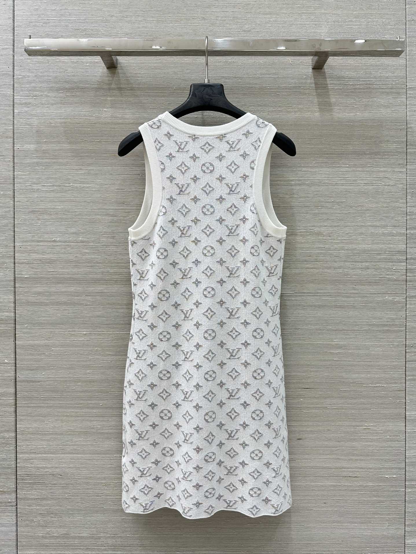 Luxury Scavenger Dress Collection: High-End Fashion with Intricate Details and Body Accommodation - 图片 9