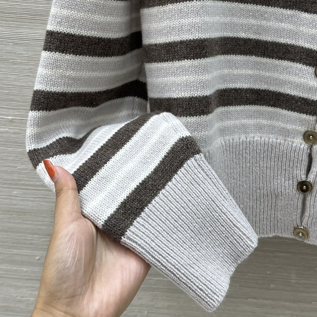 Elegant and Versatile P804 Female Sweater with High-Quality Knitting – Product Description and Features - 图片 6
