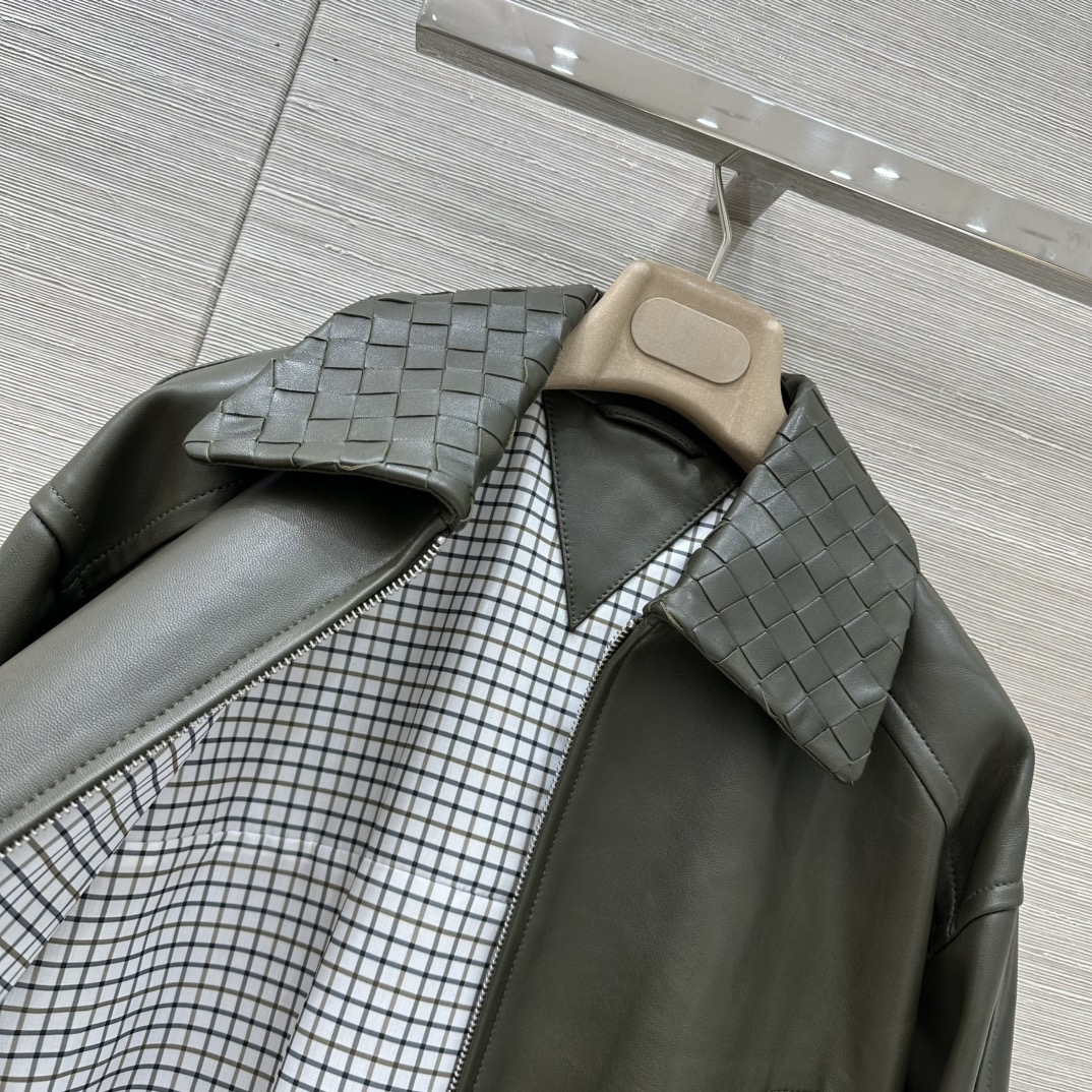 P2472 Dust-Proof Bag Collar Jacket: Retro-American Classic Design for Men and Women with High-End Quality - 图片 4