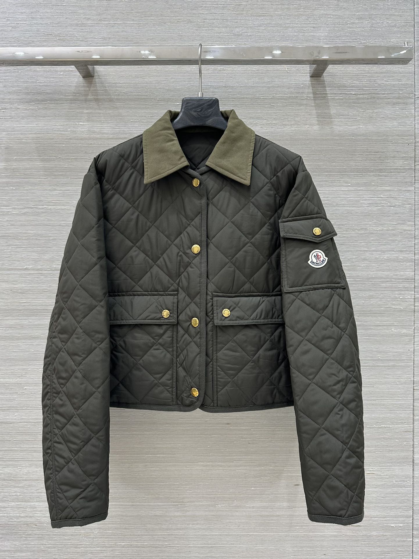 “Exclusive Launch: P624 One-Size-Fits-All Female Mocos Sew and Cotton Coat for Fall/Winter” - 图片 1