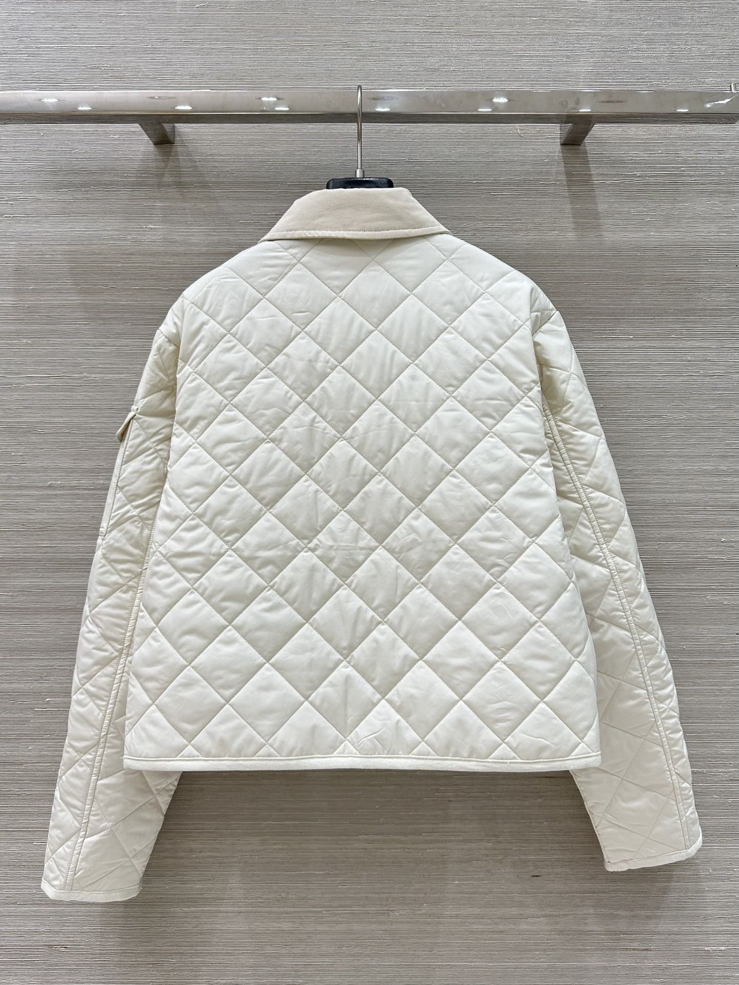 “Exclusive Launch: P624 One-Size-Fits-All Female Cotton Coat Review” - 图片 9