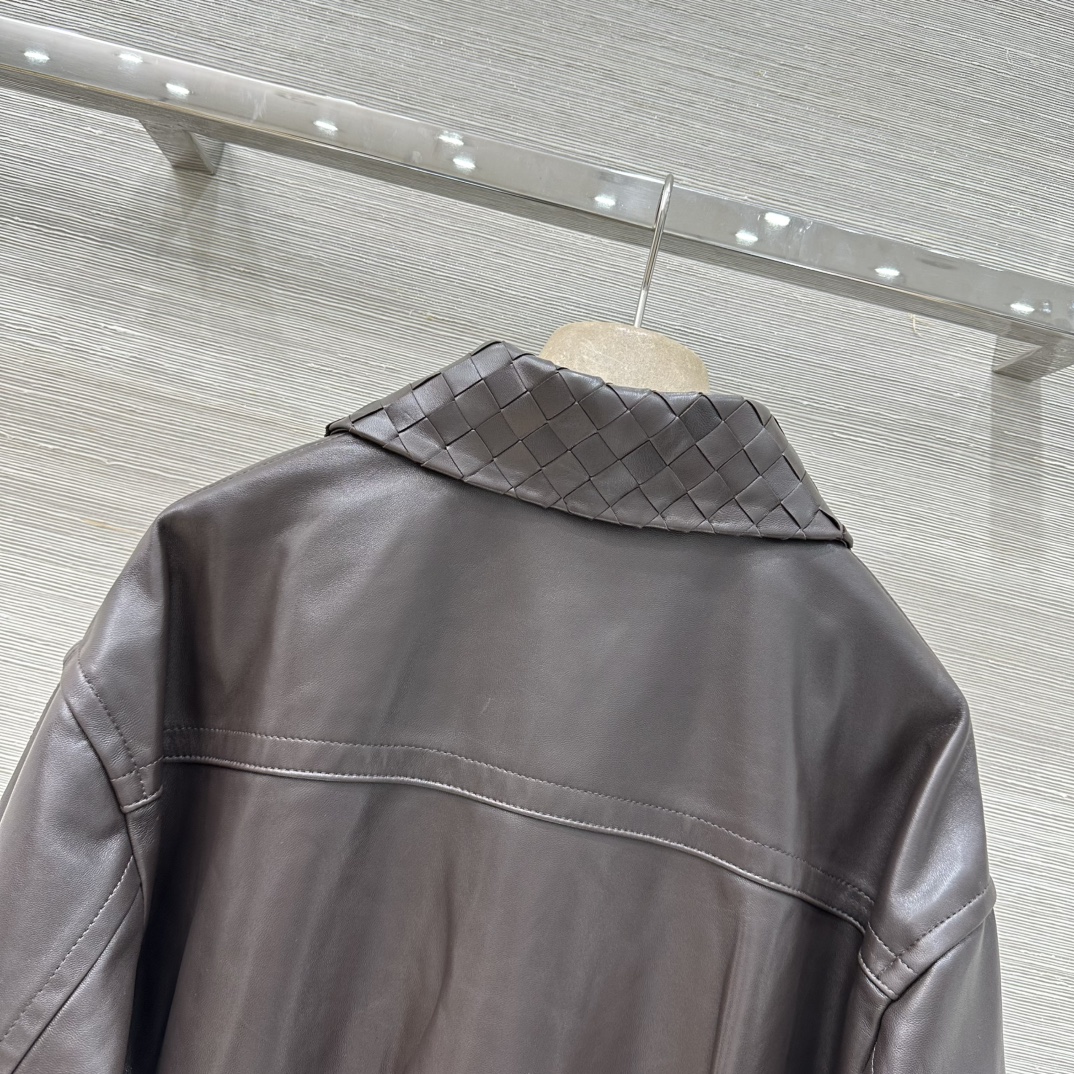 “High-End Unisex Retro-American Classic Collar Jacket with Customized Design – P2472” - 图片 9