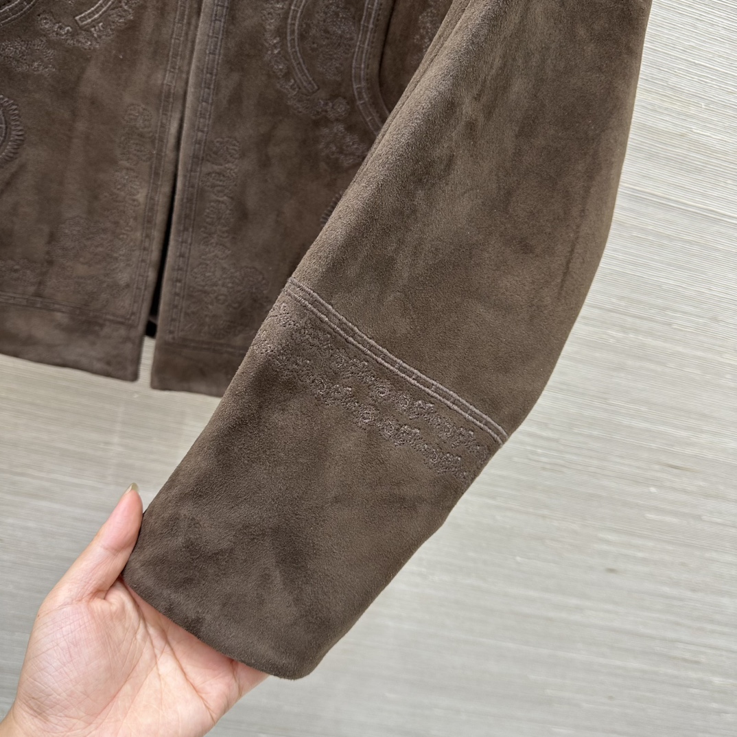 “Superstar Straws: Classic Heavy-Work Embroidered Female Outfit with Dust-Proof Bag Quality” - 图片 5