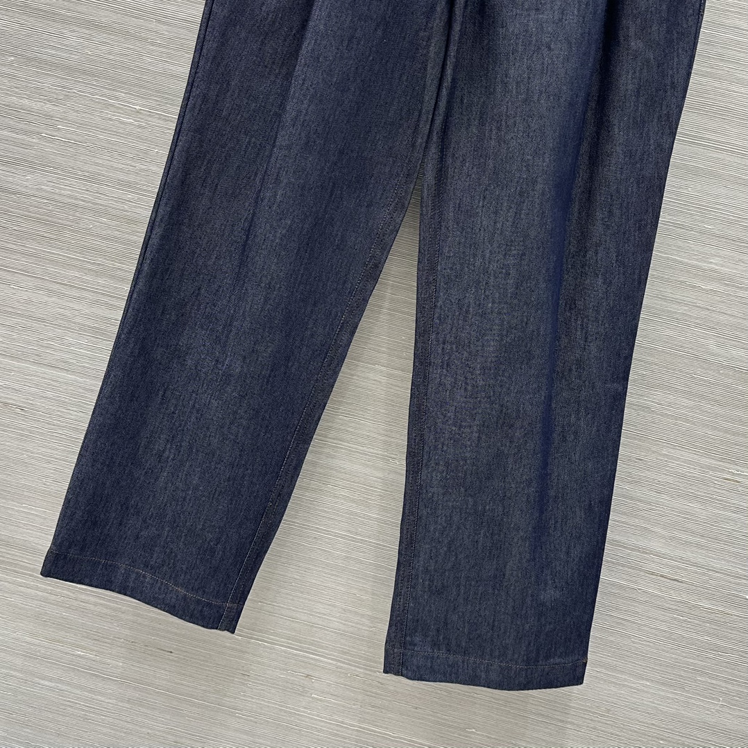P708 High-End Women’s Blue Jeans: Classic Chain Embroidery, Luxurious Design, Cozy Fit, Quality Hardware Accessories - 图片 5