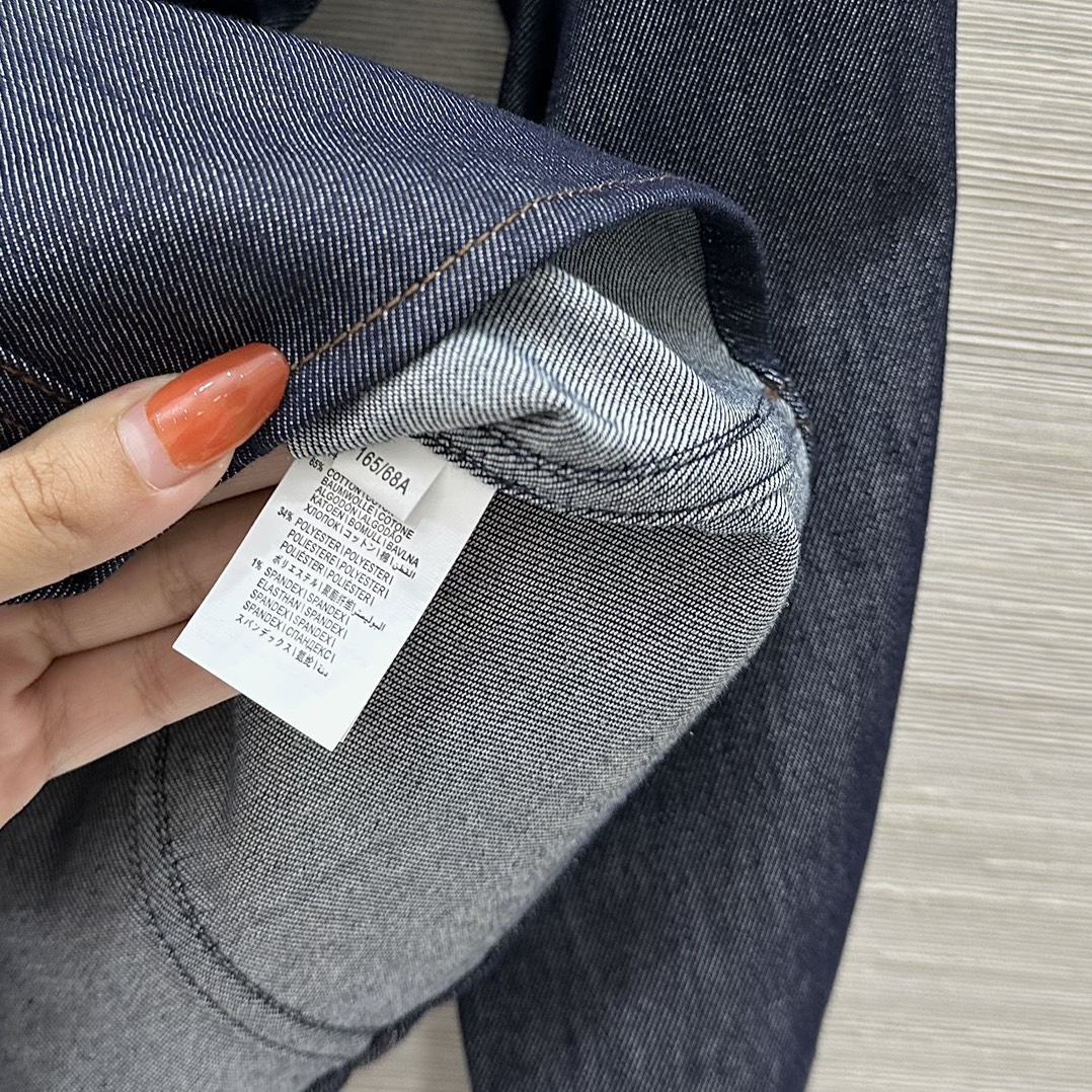 “High-End French Elegance: Custom Cocoon-Styled Women’s Clothing with Broad-Legged Pants” - 图片 7