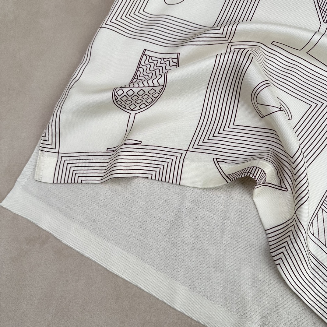 Luxury Sea Island Vacation Series: Exclusive Packaged Shirt Set Review (18m, 100% Silk) - 图片 7