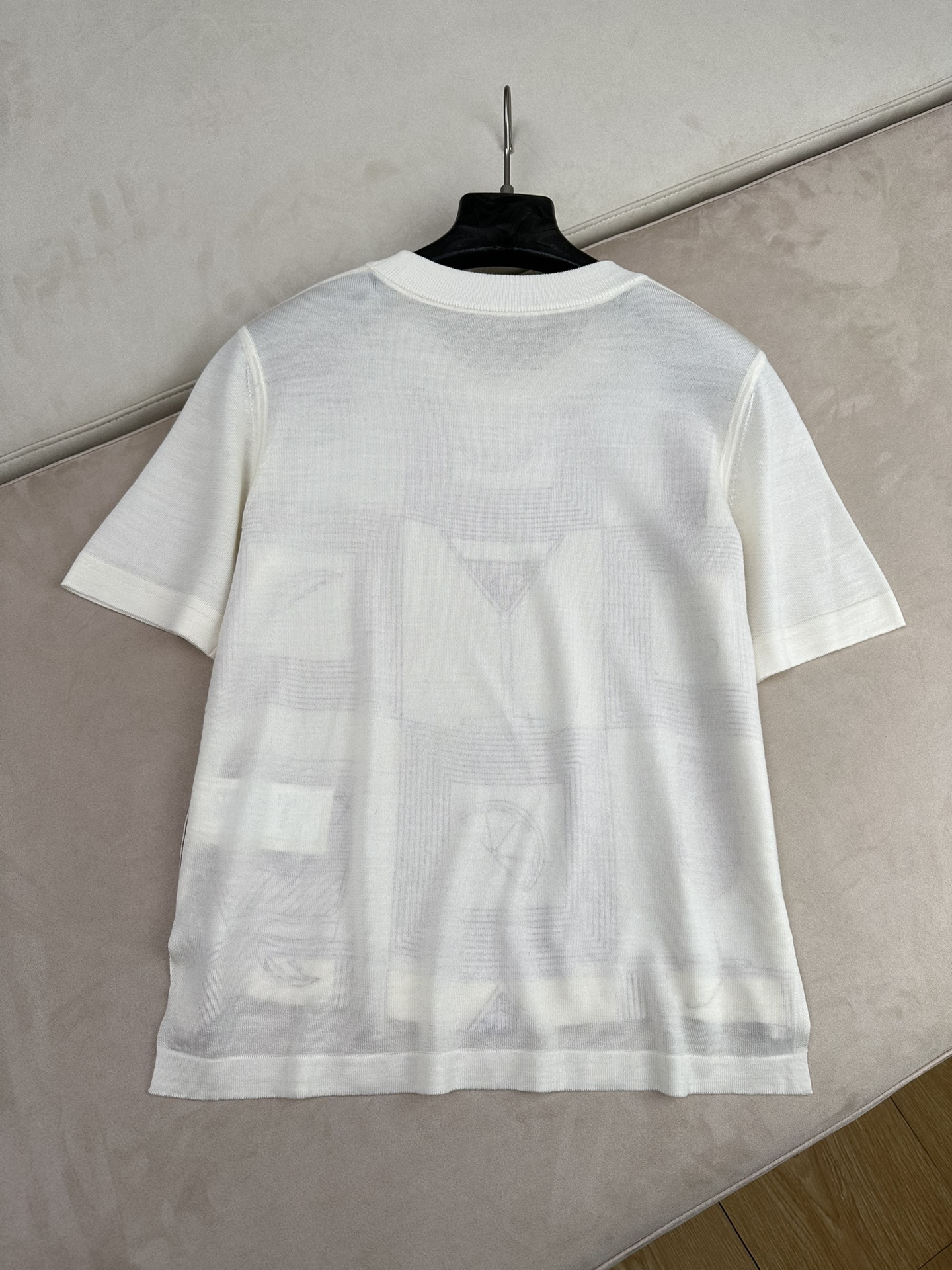 Luxury Sea Island Vacation Series: Exclusive Packaged Shirt Set Review (18m, 100% Silk) - 图片 9