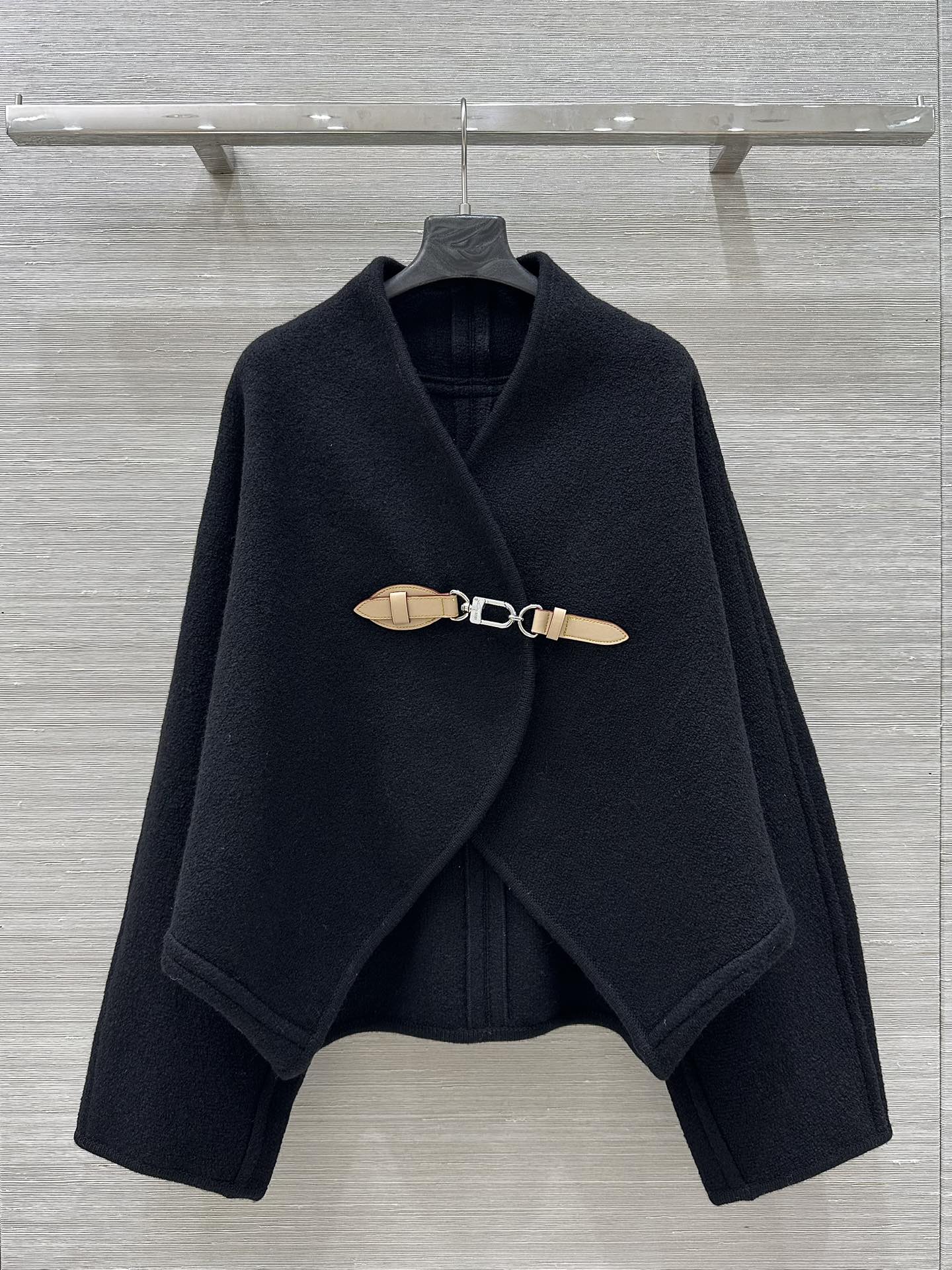 “High-Quality Exclusive Twisted Wool Needles for Autumn/Winter: Elegant Design and Exceptional Quality!” - 图片 1