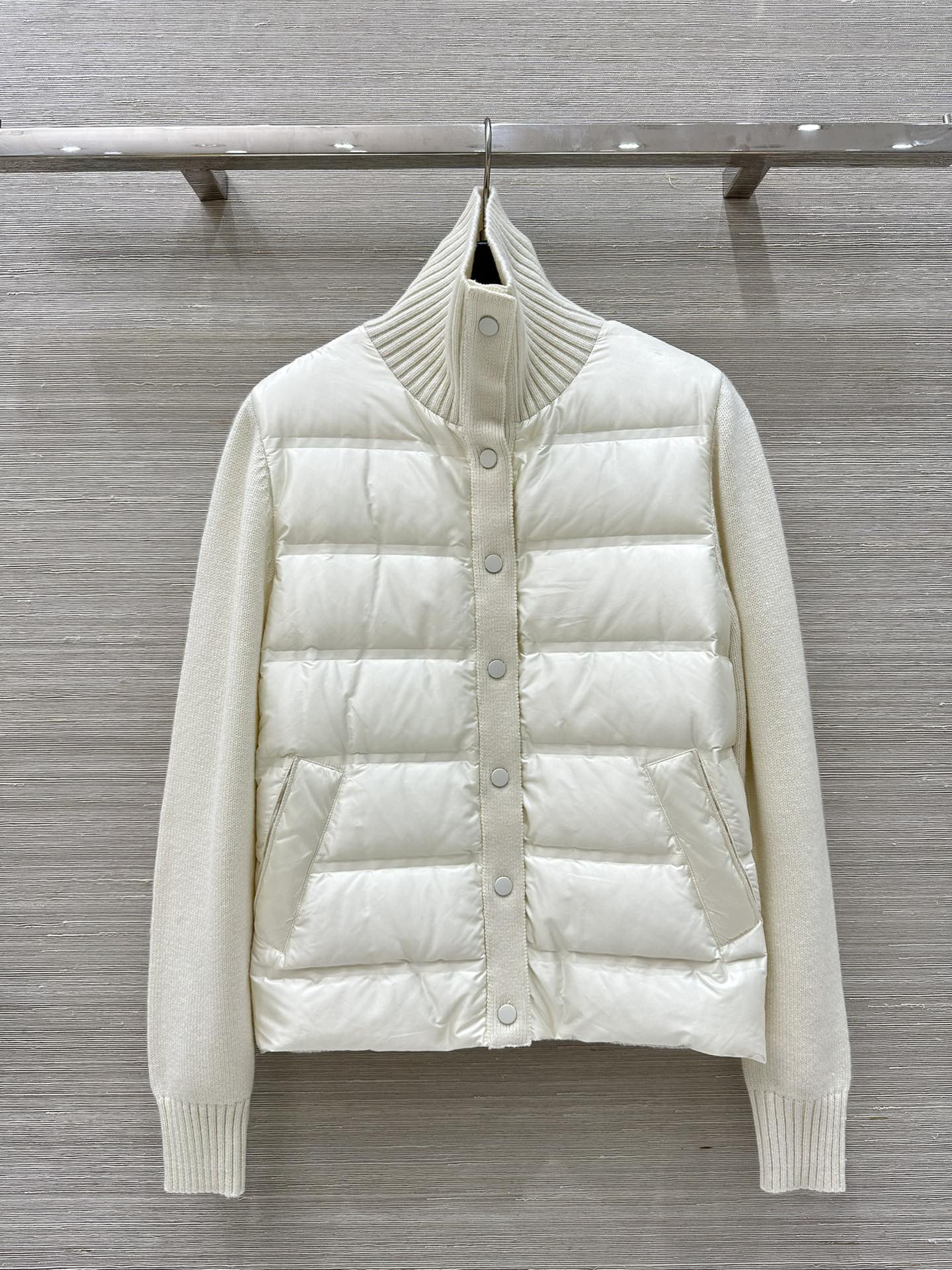 Luxury Velvet Jacket: P1464 – Old Money Style, High-Quality Design, Three Color Options - 图片 1