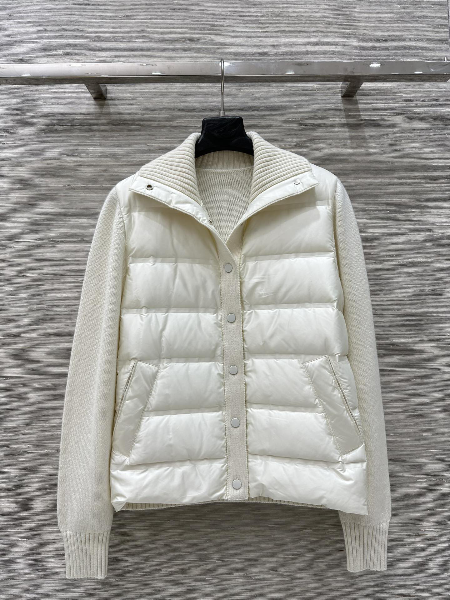 Luxury Velvet Jacket: P1464 – Old Money Style, High-Quality Design, Three Color Options - 图片 2