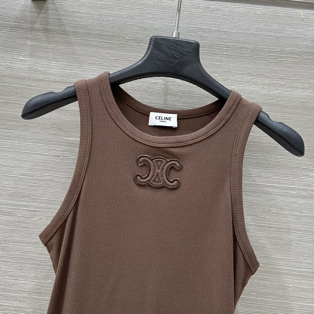 “Quality-Controlled P360 Dress Collection: Spring Embroidered Vests & Summer Styles” - 图片 2