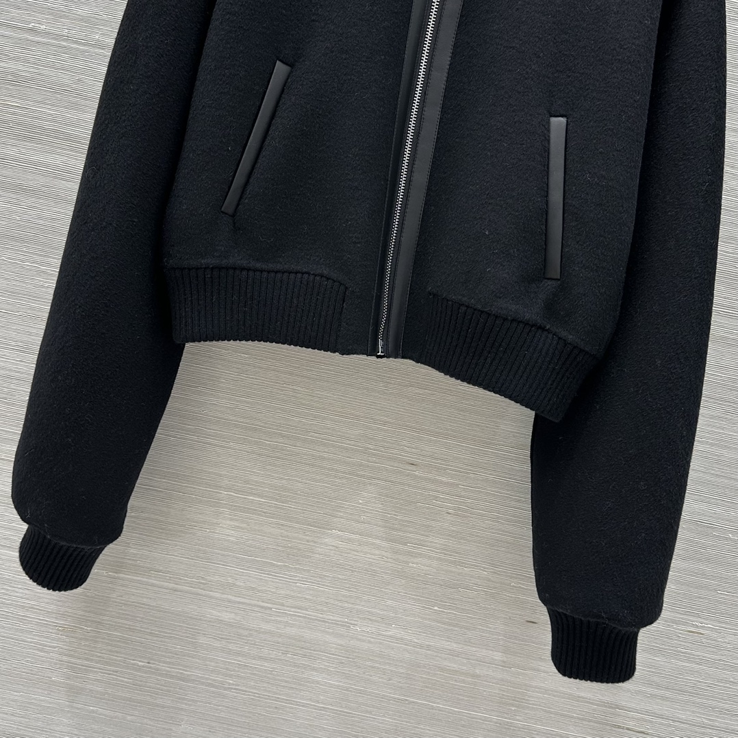 Luxurious Handmade Female Sheep-Skin Nymph Jacket for Autumn and Winter – P1320 Collection - 图片 5