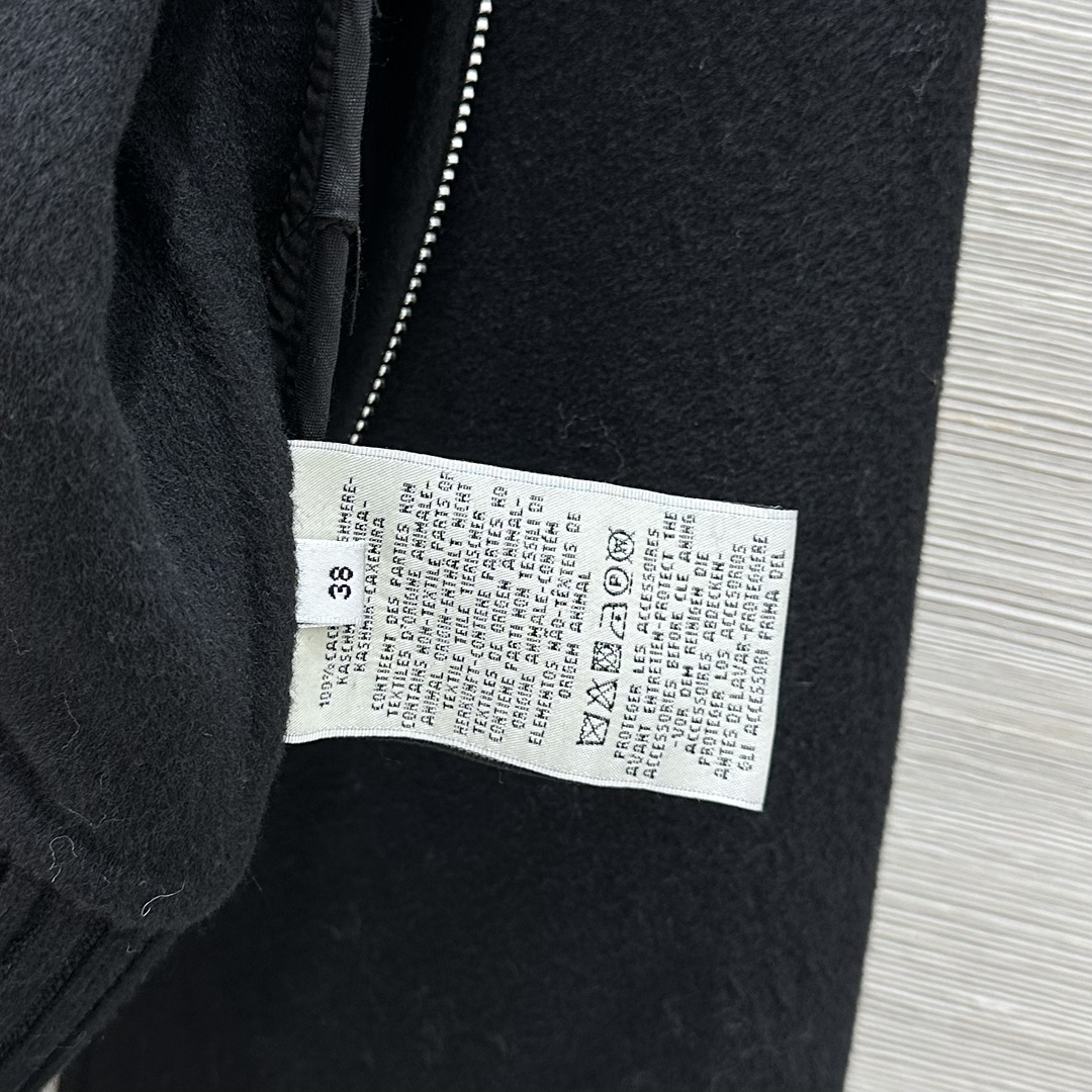 Luxurious Handmade Female Sheep-Skin Nymph Jacket for Autumn and Winter – P1320 Collection - 图片 8