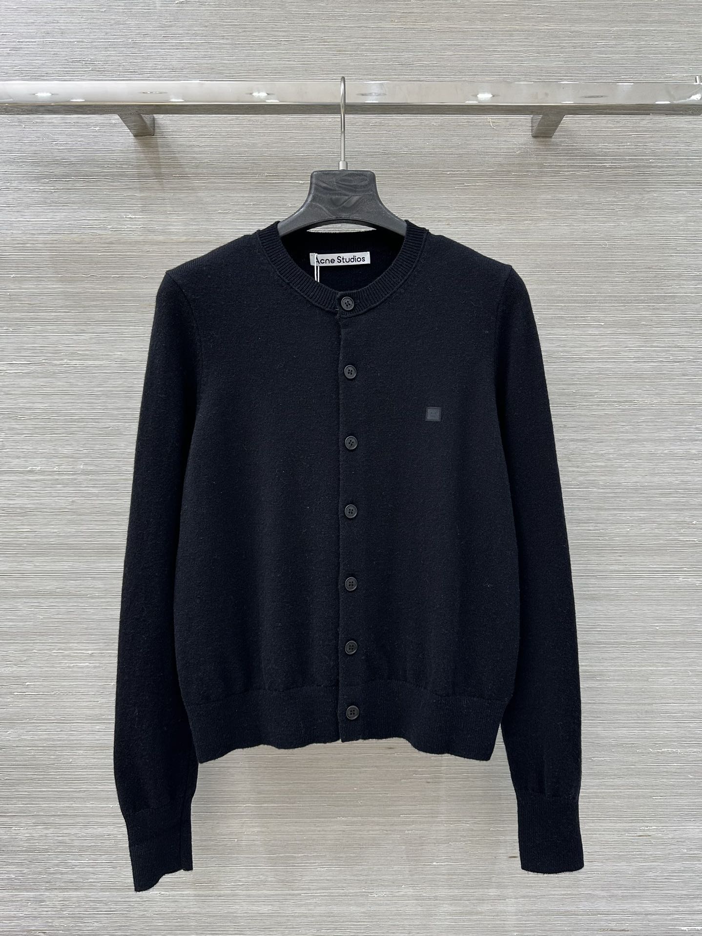 Acne Studios Wollen Cardigan met Smiley Logo - Stijlvol & Comfortabel
