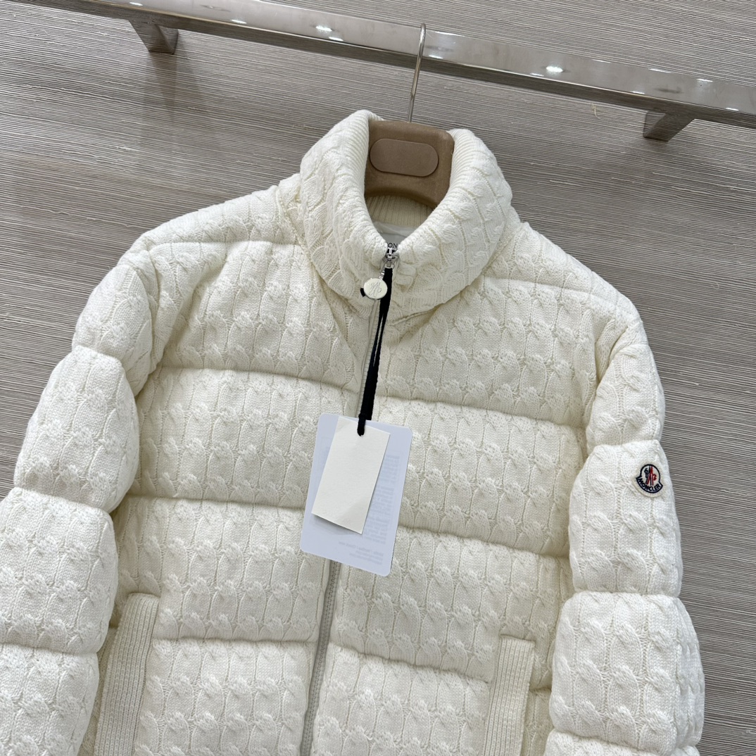 Moncler Women's White Wool Cable Knit Down Puffer Jacket Winter Coat 3 i1756574583 6947 8