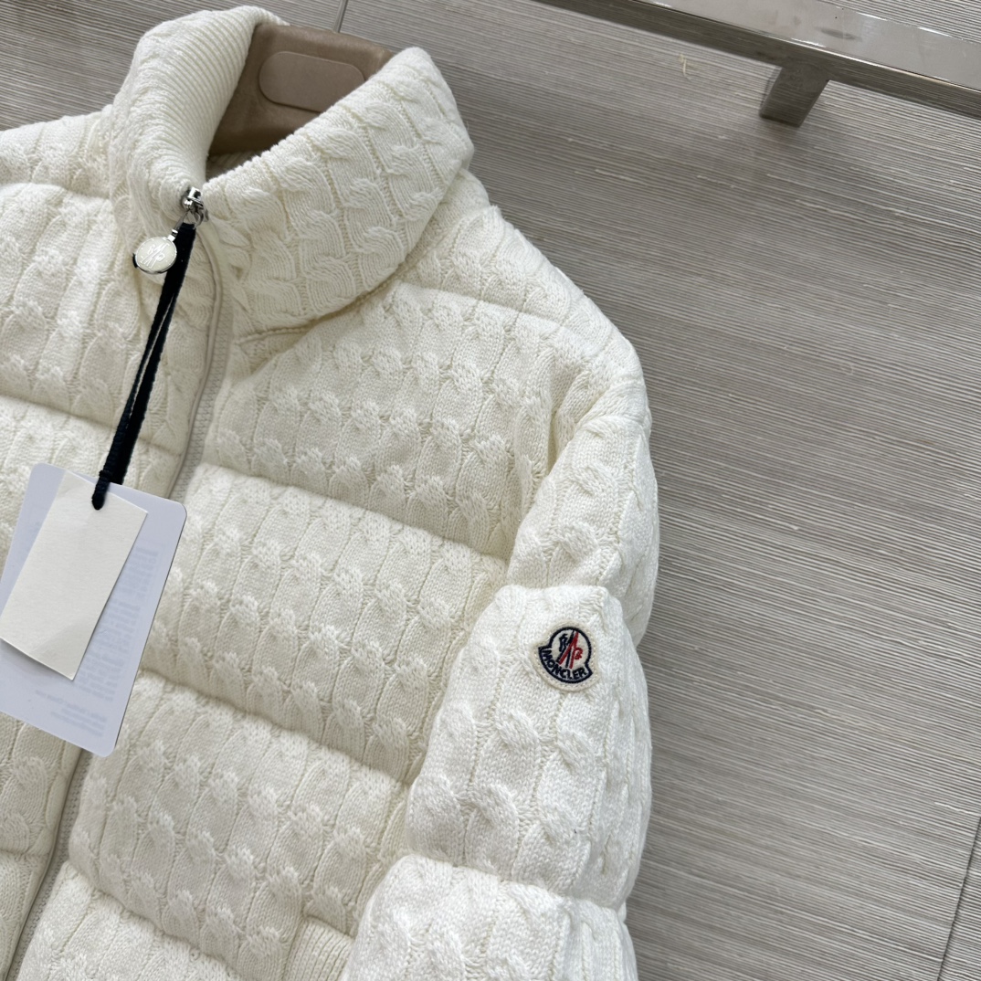Moncler Women's White Wool Cable Knit Down Puffer Jacket Winter Coat 5 i1756574583 853 0