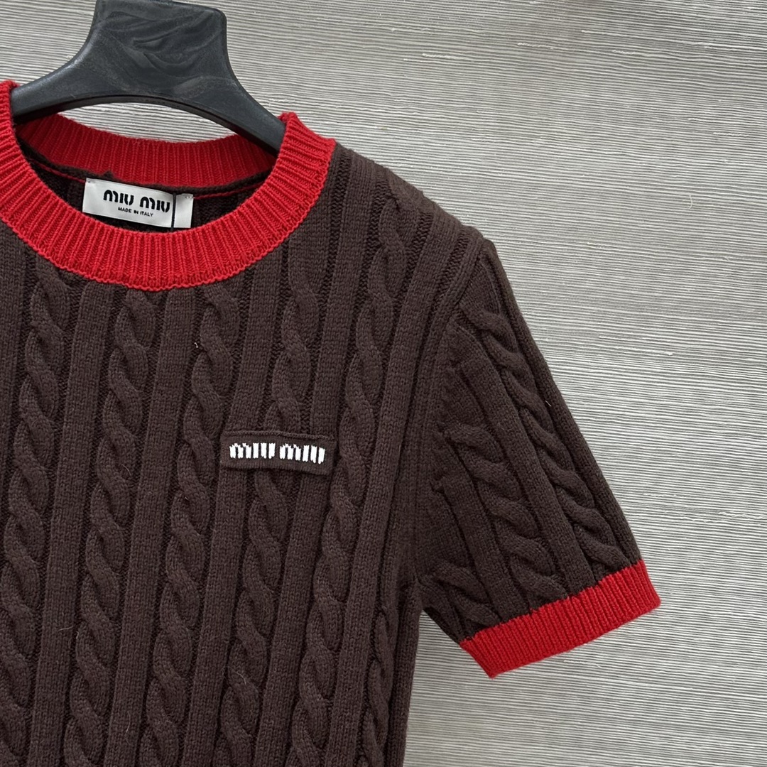 Miu Miu Women's Brown & Red Wool Blend Cable Knit Short Sleeve Top 4 i1758878308 2130 3
