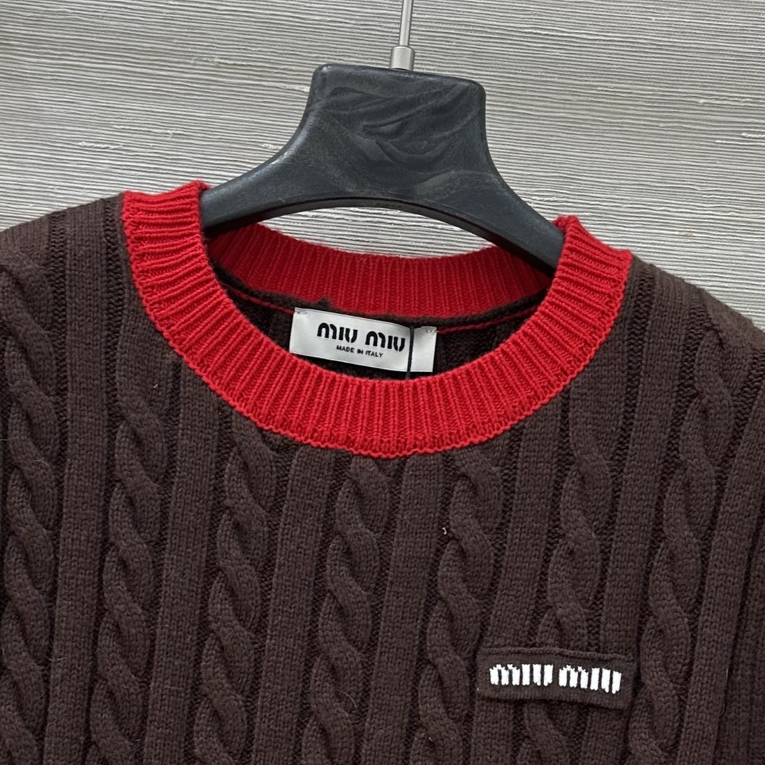 Miu Miu Women's Brown & Red Wool Blend Cable Knit Short Sleeve Top 5 i1758878308 7681 0