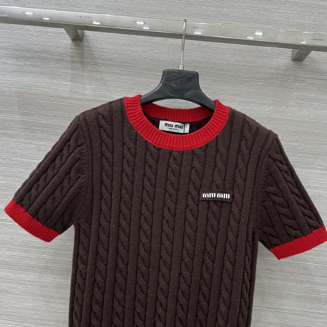 Miu Miu Women's Brown & Red Wool Blend Cable Knit Short Sleeve Top 2 i1758878344 4682 0