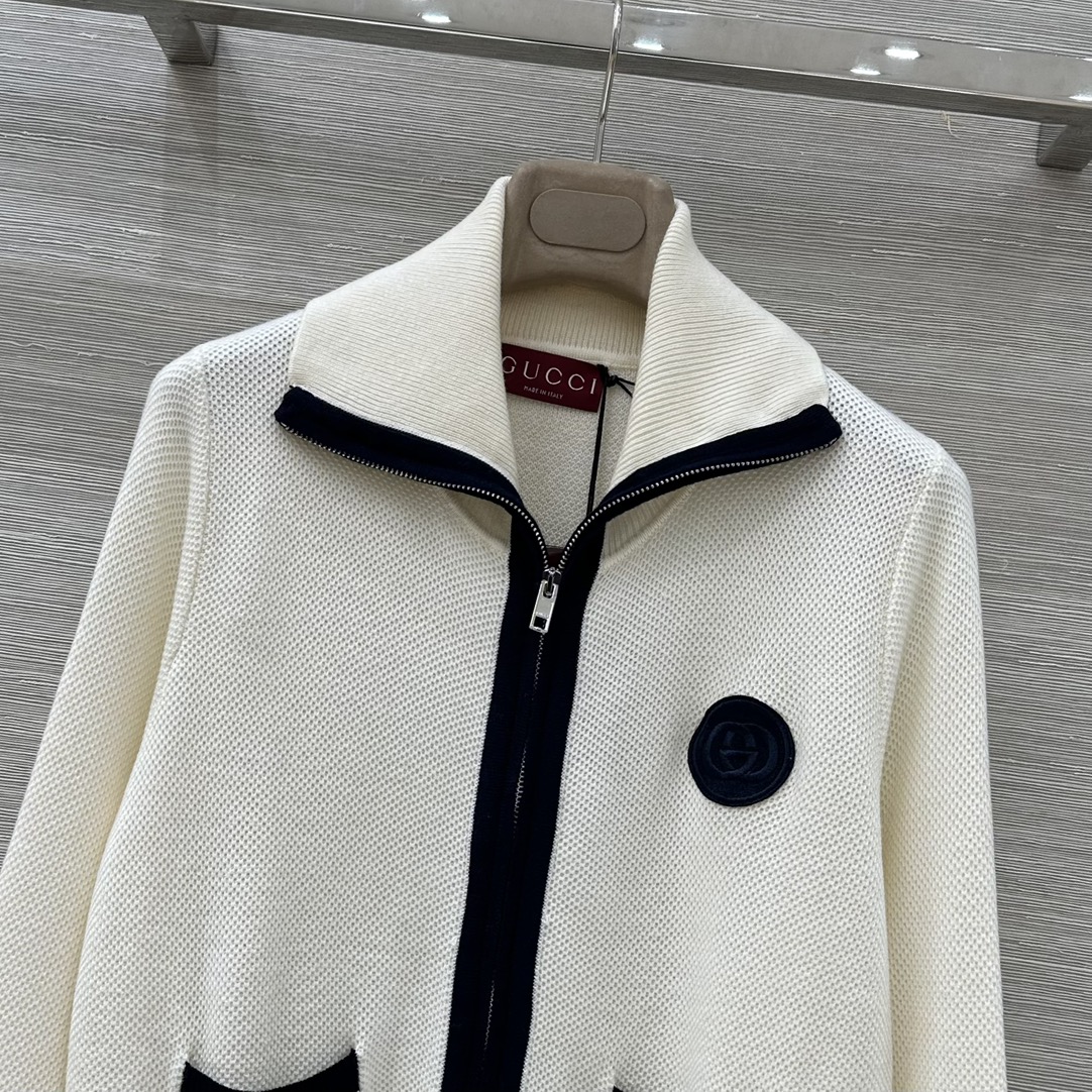 Gucci Women's White Knit Zip Cardigan with Black Trim - Classic Style 2 i1759395693 8762 1