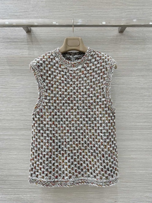 Vintage Floral Tweed Knit Vest, Sleeveless Wool Blend Sweater Tank Top 1 Vintage Floral Tweed Knit Vest, Sleeveless Wool Blend Sweater Tank Top