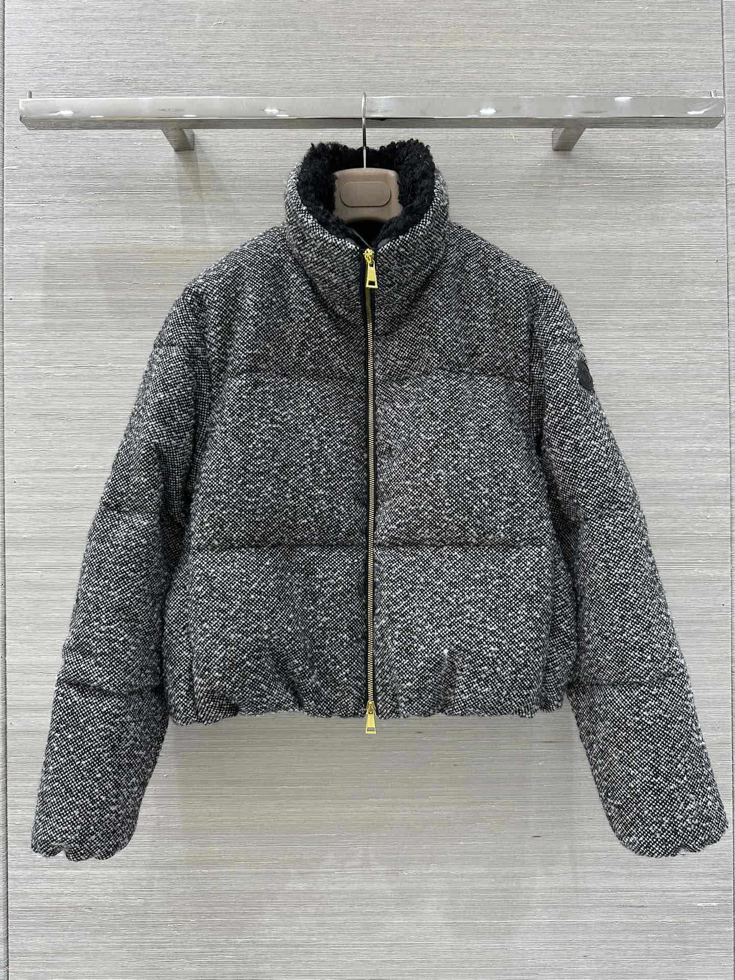 Moncler Wool-Blend Down Puffer Jacket, Stand Collar, Long Sleeves, Warm, Comfortable