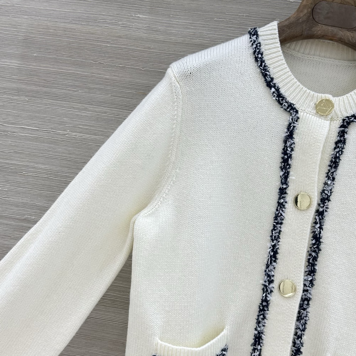 루이비통 여성 가디건 129817 Louis Vuitton Cardigan 썸네일 이미지