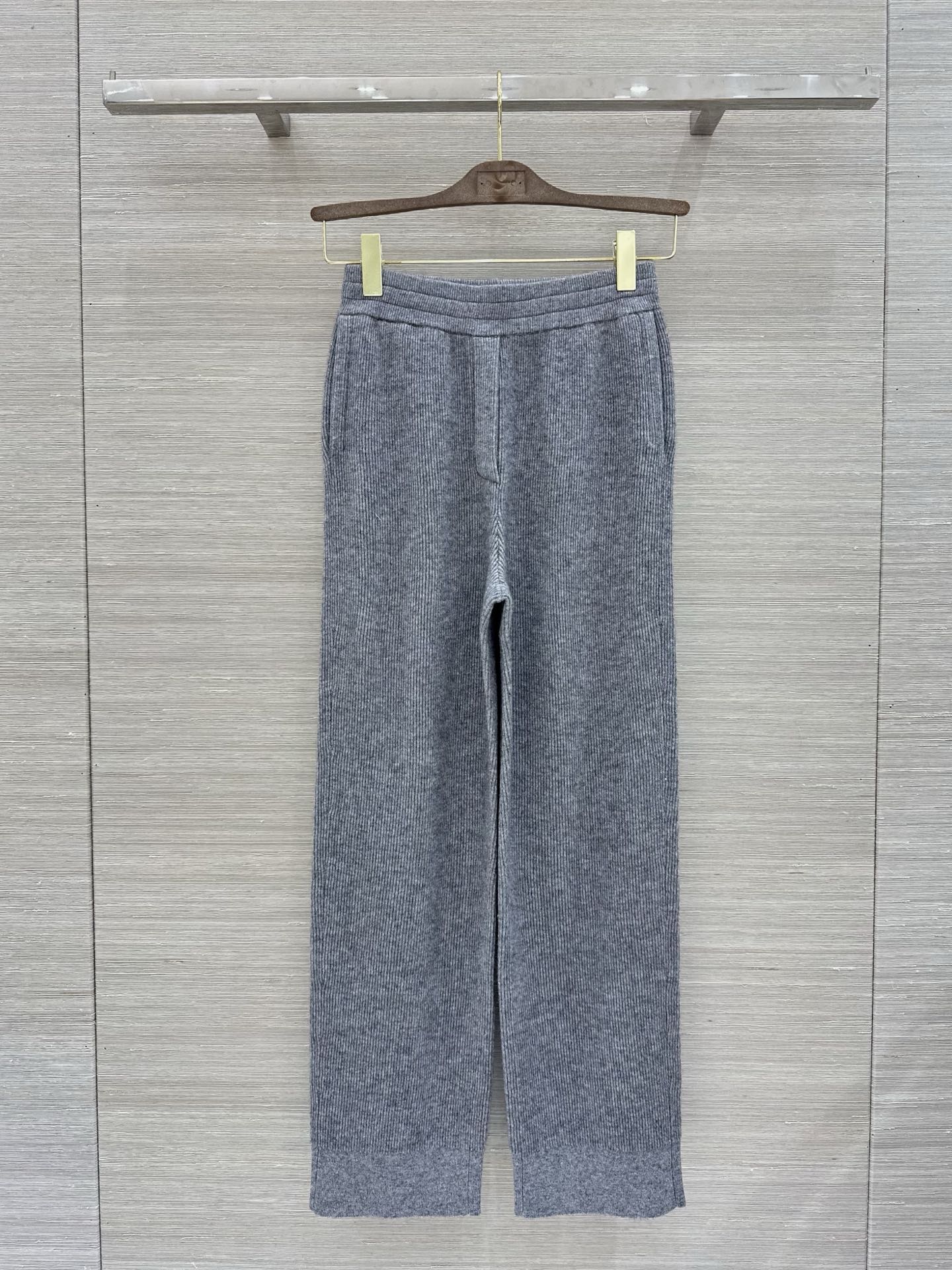 Pantaloni