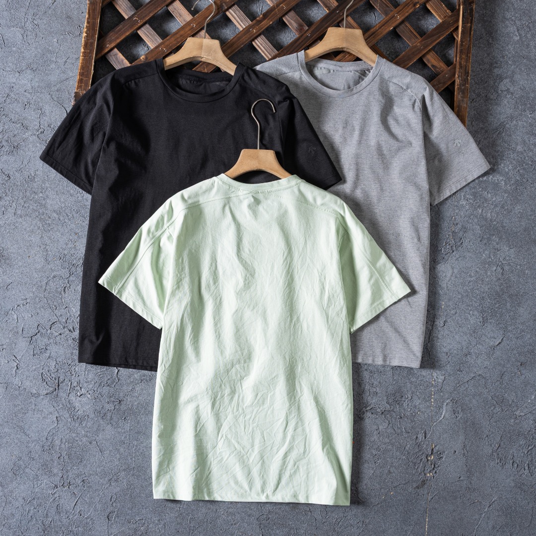 T-Shirt 02522