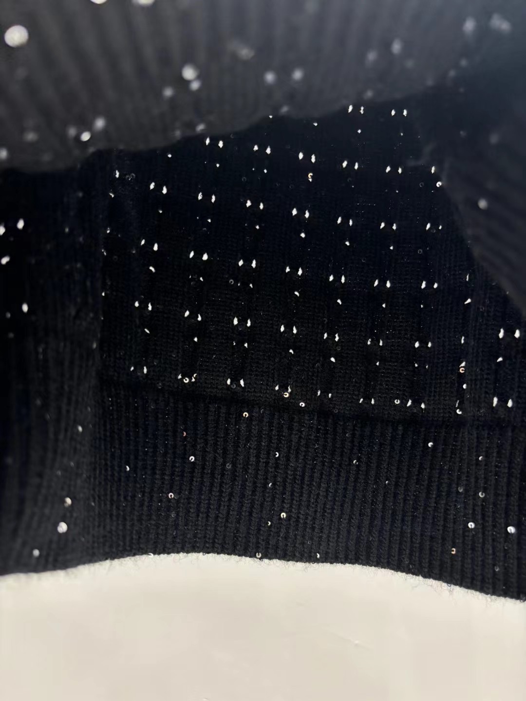 Elegant Women's Black Sequin Knit Sweater - Round Neck, Long Sleeve 5 i1755757992119 9182 0 3