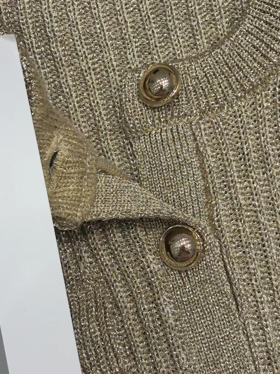 上新🆕🆕《1:1品质》self-Portrait 2025秋冬新款金色卢勒克斯针织小香风连衣裙码数：SM