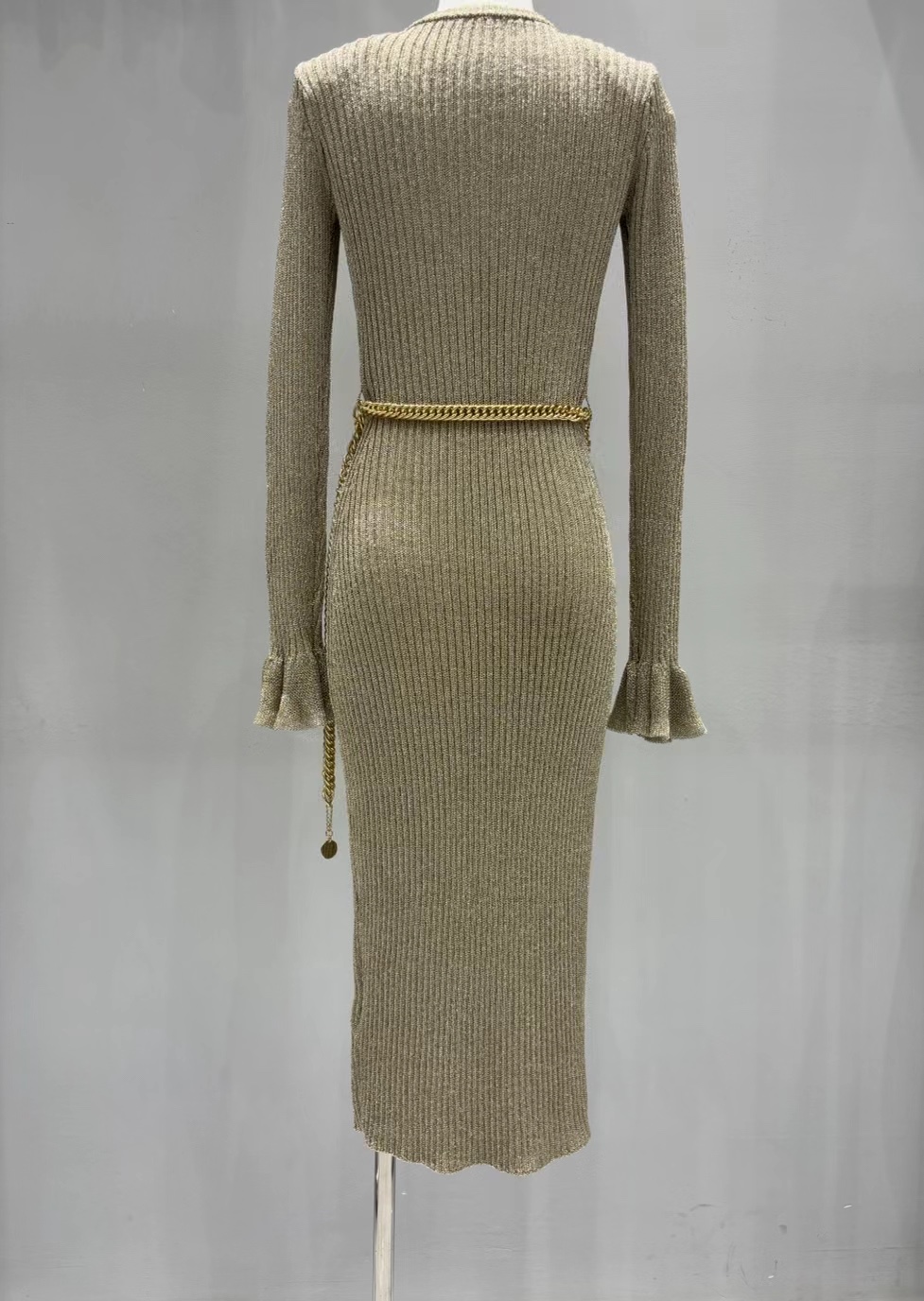 上新🆕🆕《1:1品质》self-Portrait 2025秋冬新款 金色卢勒克斯圆领针织连衣裙长裙码数：