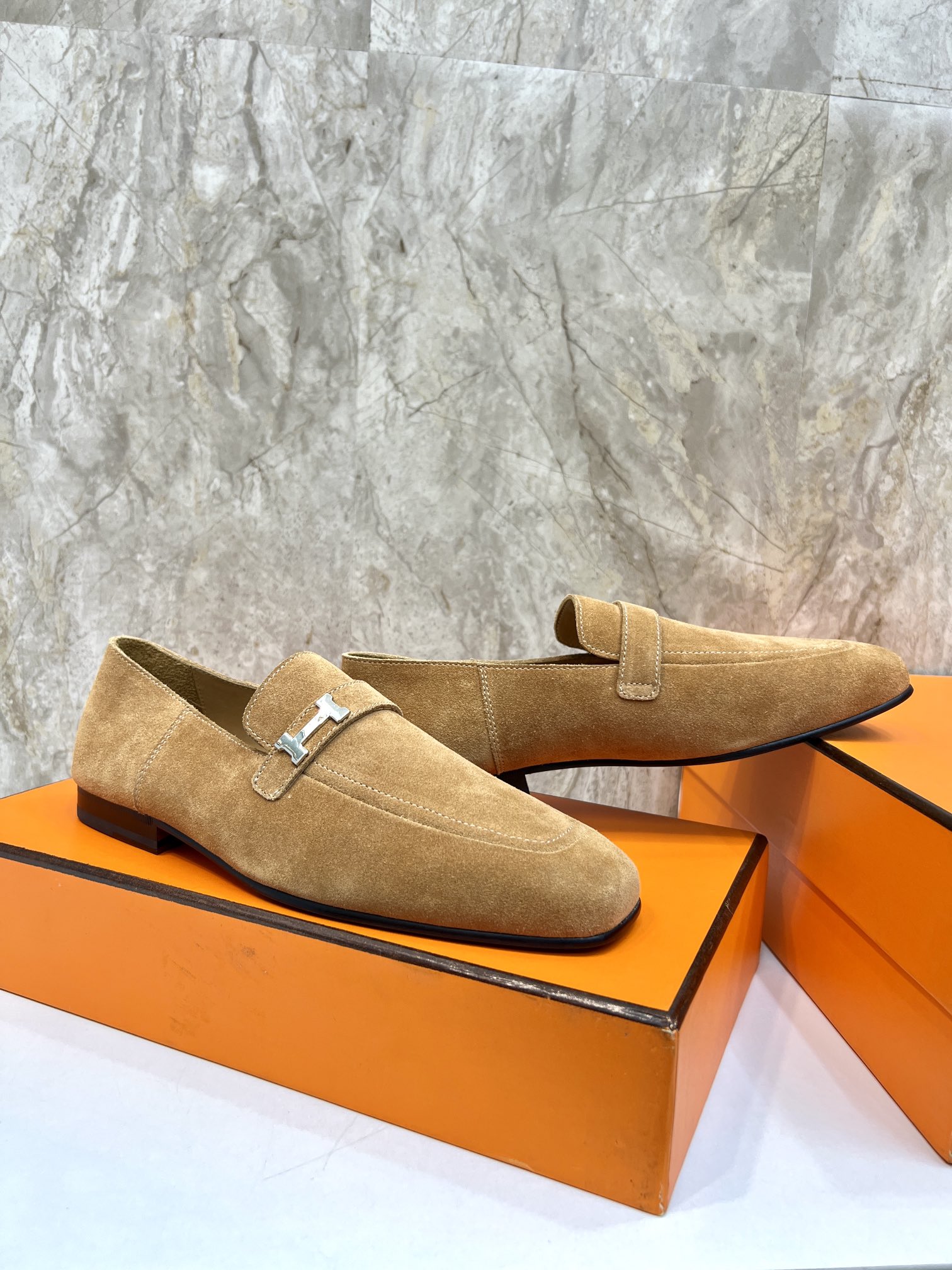 Hermes Giovanni Loafers: Elegant Suede Leather Shoes with Palladium Buckle 6 i1696481172 8501 4