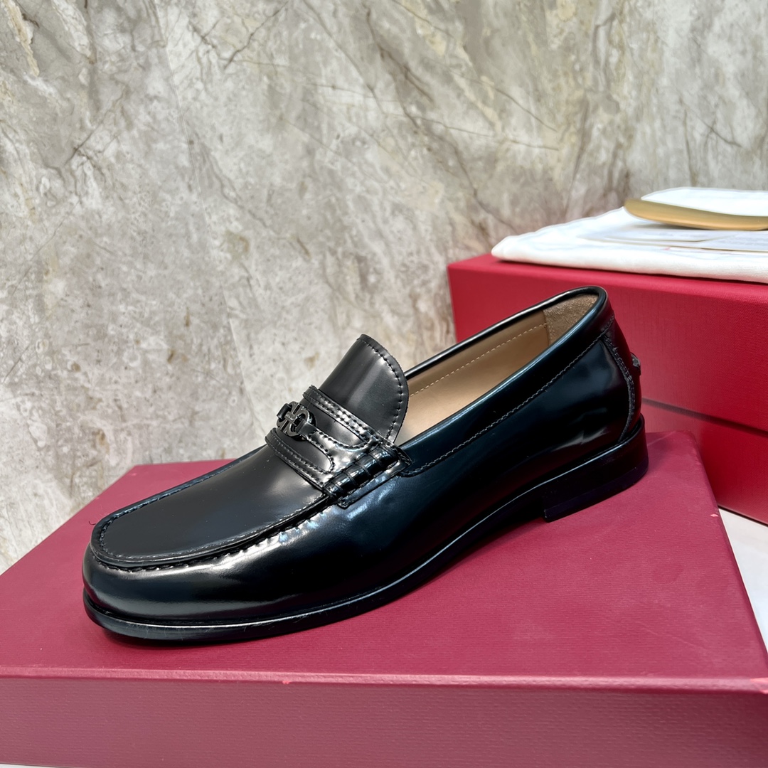 Ferragamo Men's Leather Loafers, Black, Sizes 39-44 - Classic Style 6 i1697663830 9677 4