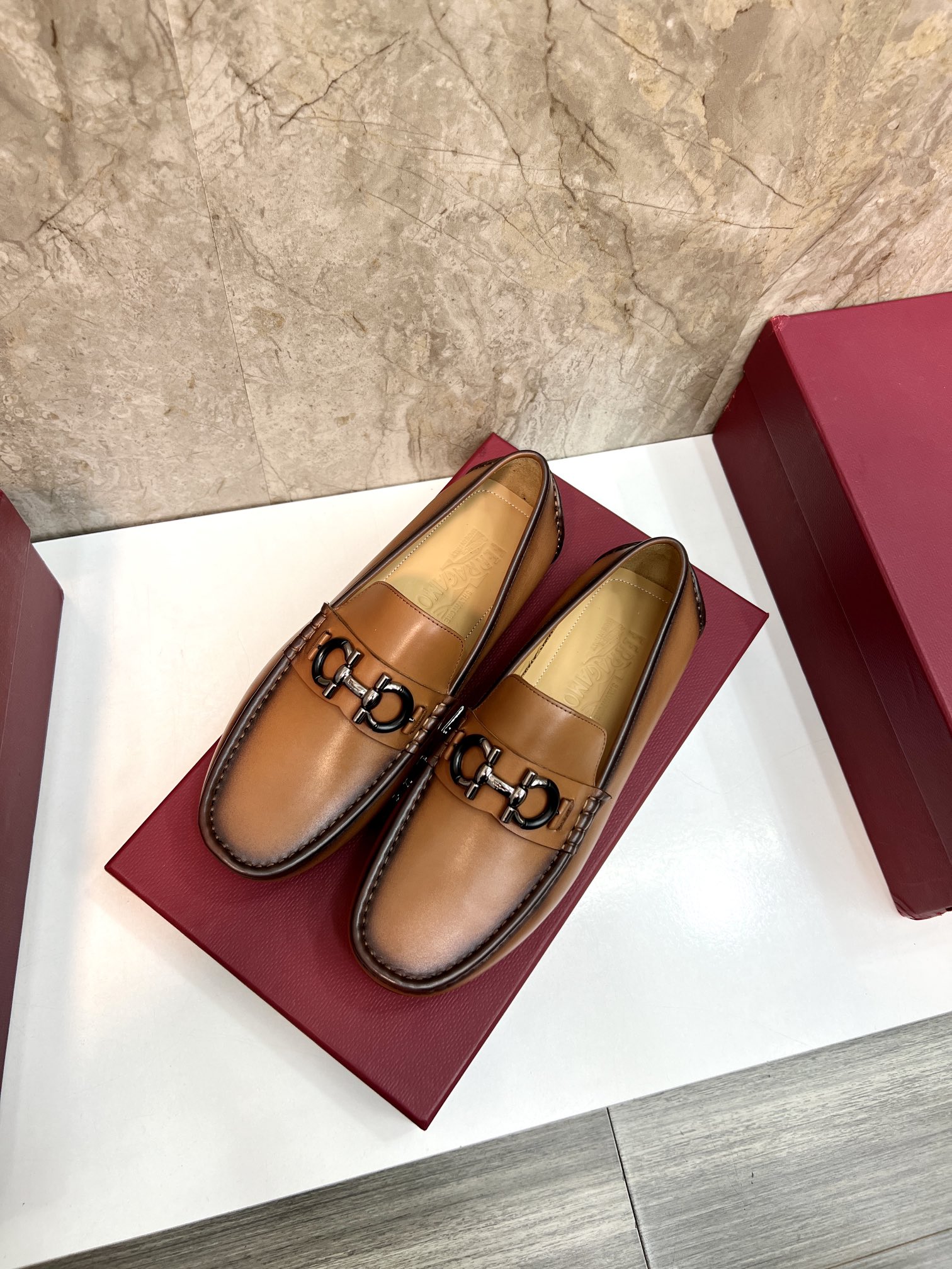 [Ferragamo Men