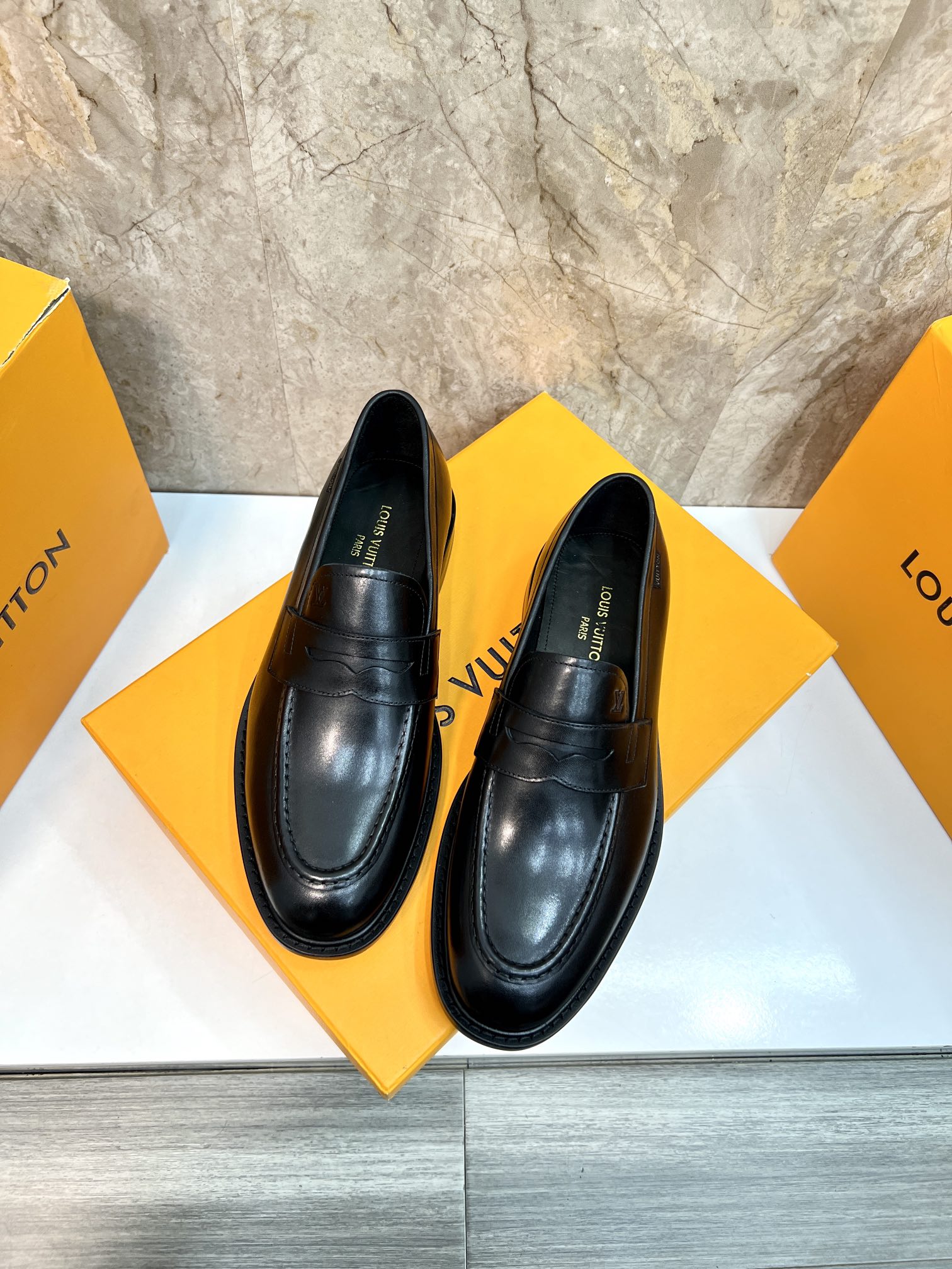 Louis Vuitton Men's Black Leather Formal Loafers Dress Shoes Size 39-44 5 i1715222747 1301 3