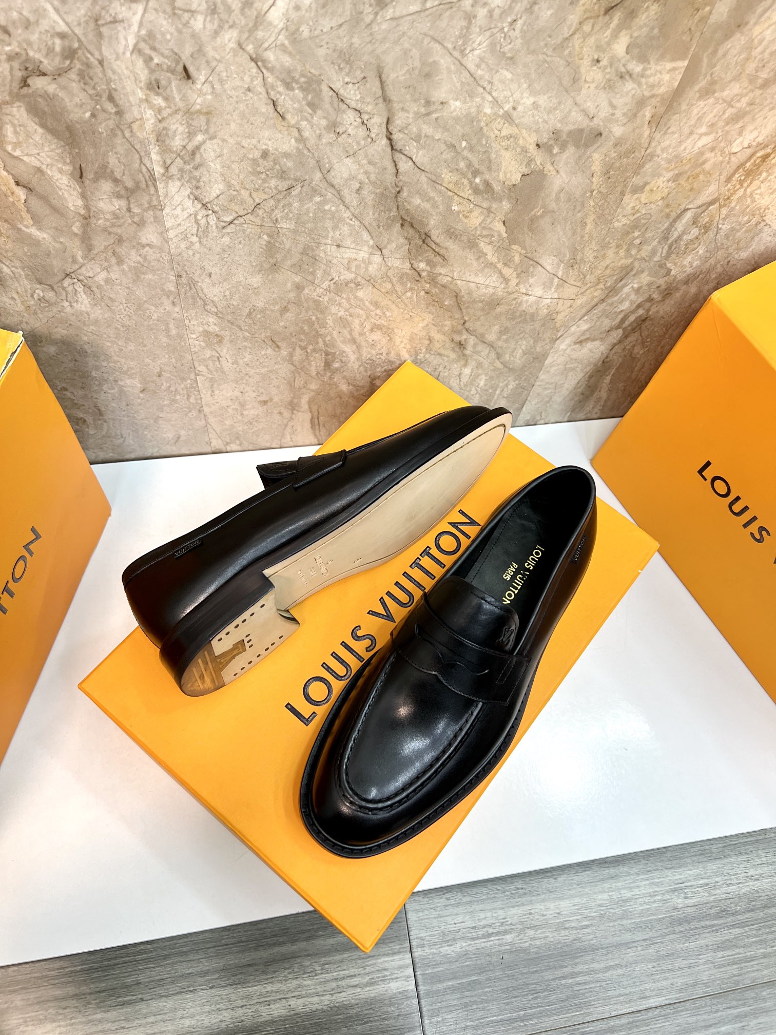 Louis Vuitton Men's Black Leather Formal Loafers Dress Shoes Size 39-44 6 i1715222747 1888 7