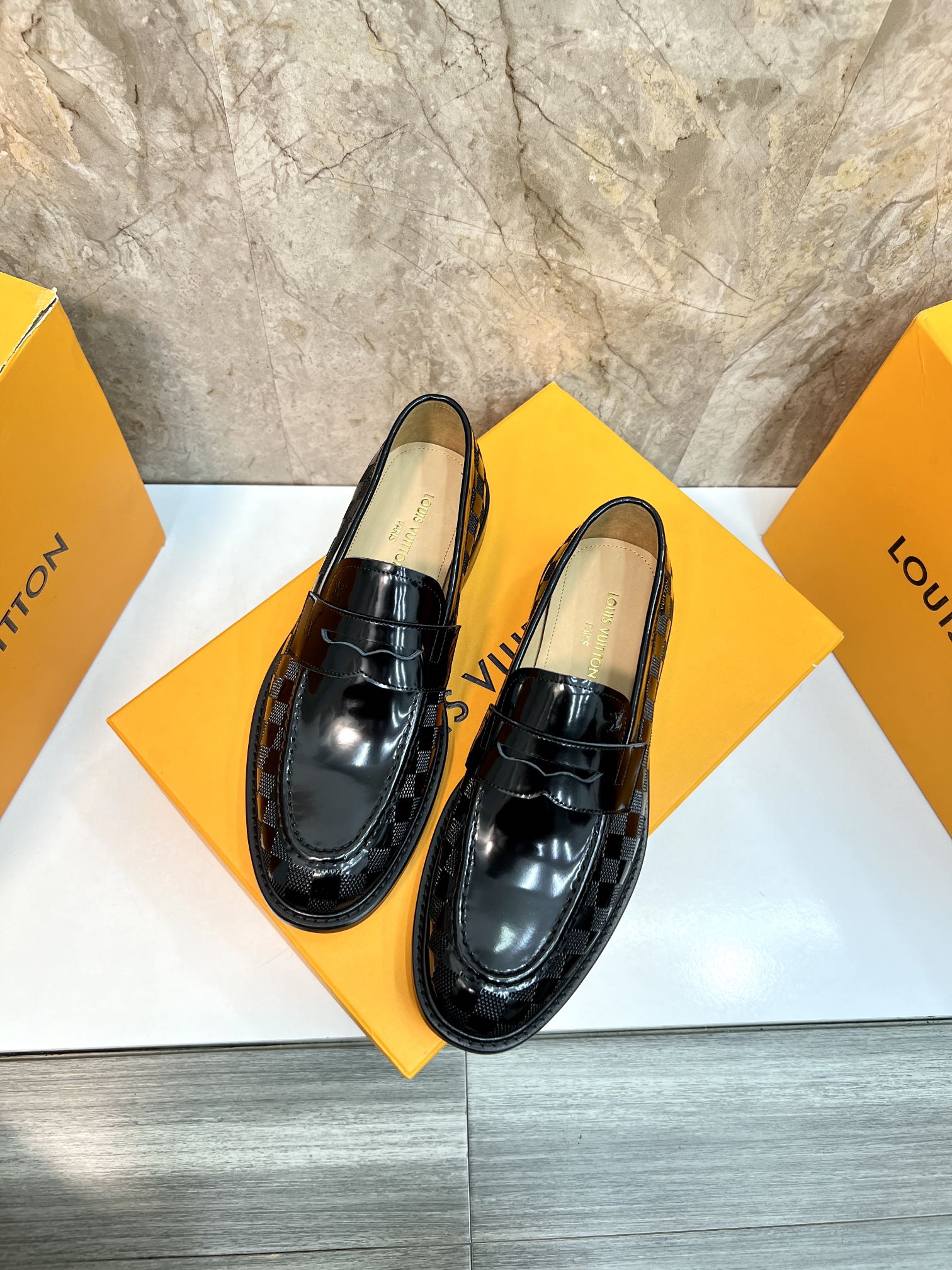 Louis Vuitton Men's Formal Leather Loafers with Damier Pattern, Black 5 i1715222765 9570 0