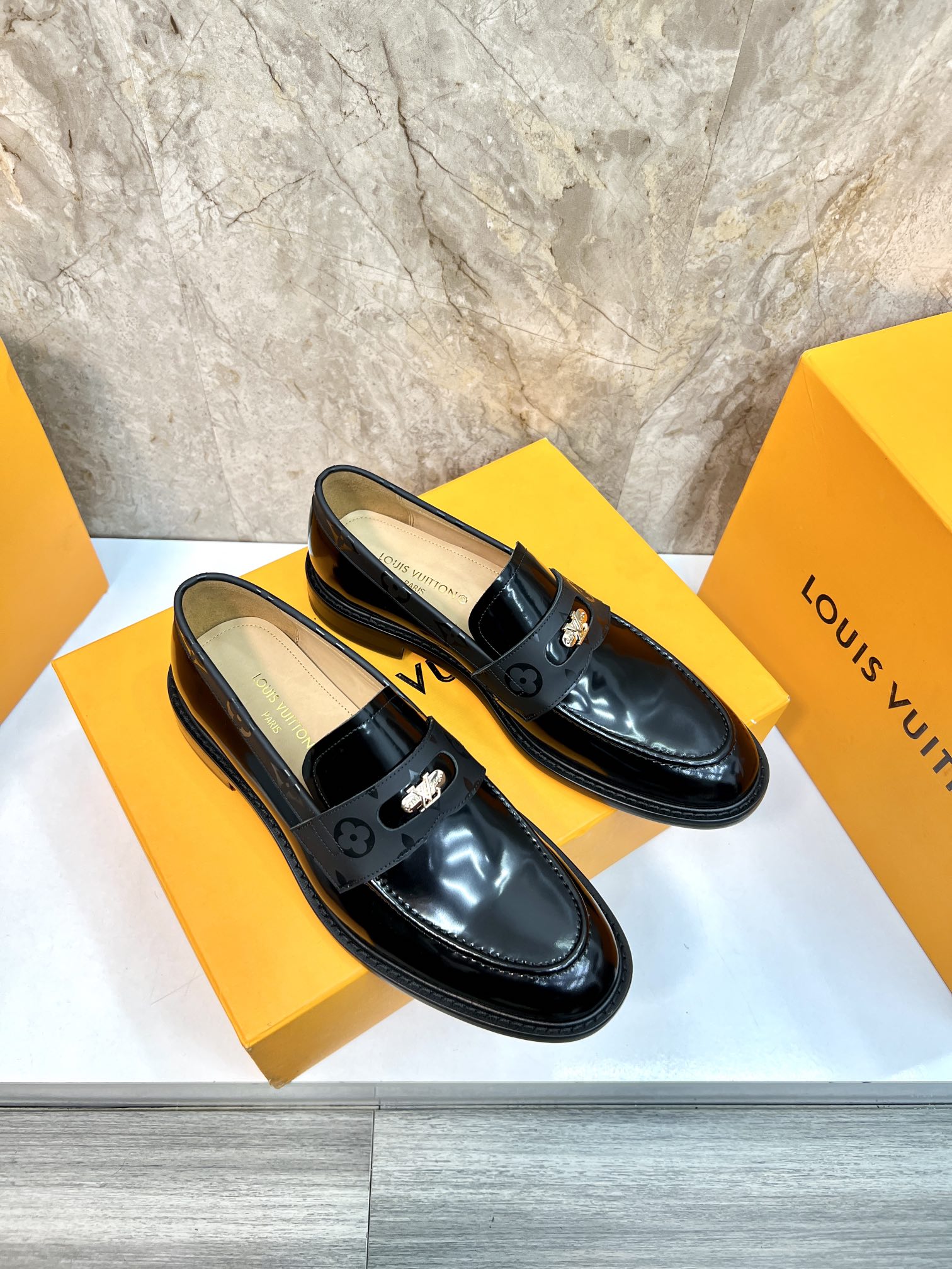 Louis Vuitton Men's Black Leather Loafers with Damier Motif - Size 39-44 4 i1715222800 1911 4