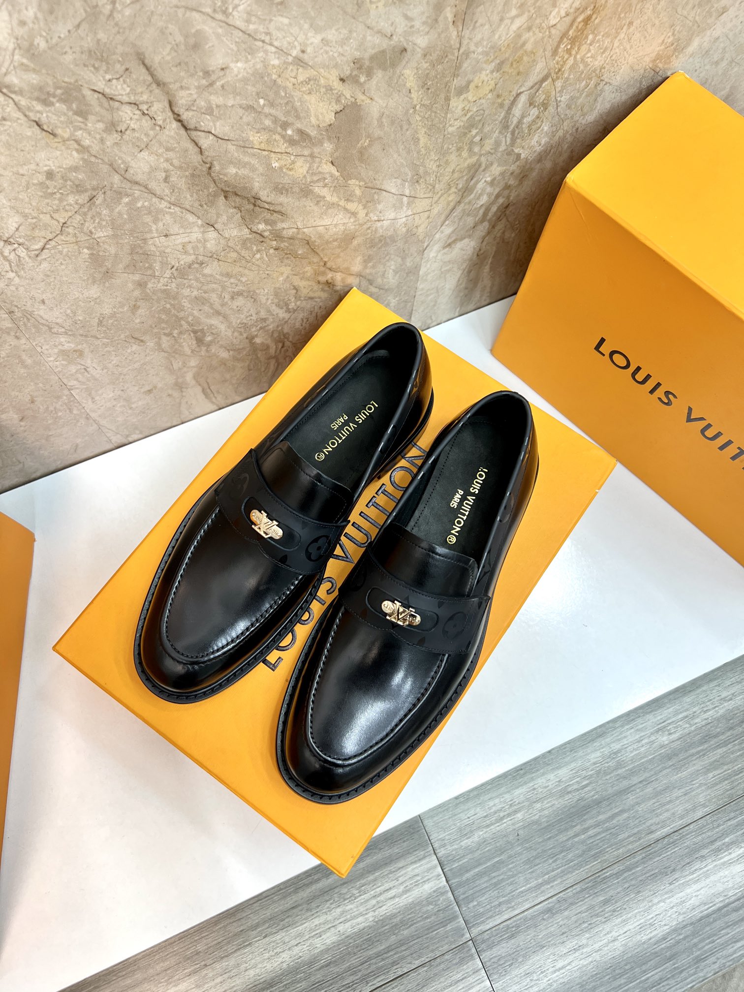 Louis Vuitton Men's Black Leather Formal Loafer Dress Shoes, Size 39-44 3 i1715222813 4673 1