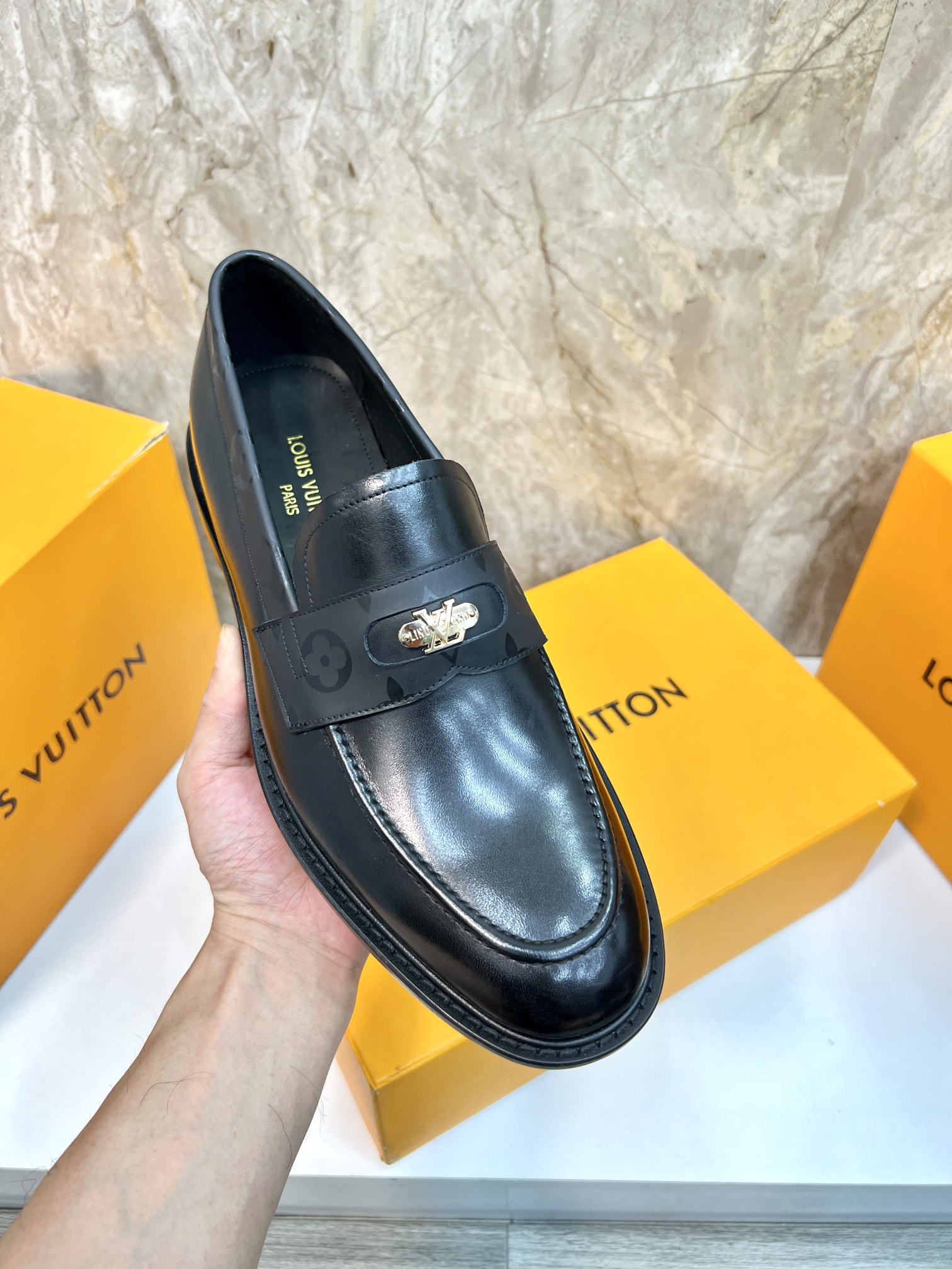 Louis Vuitton Men's Black Leather Formal Loafer Dress Shoes, Size 39-44 8 i1715222813 7070 3