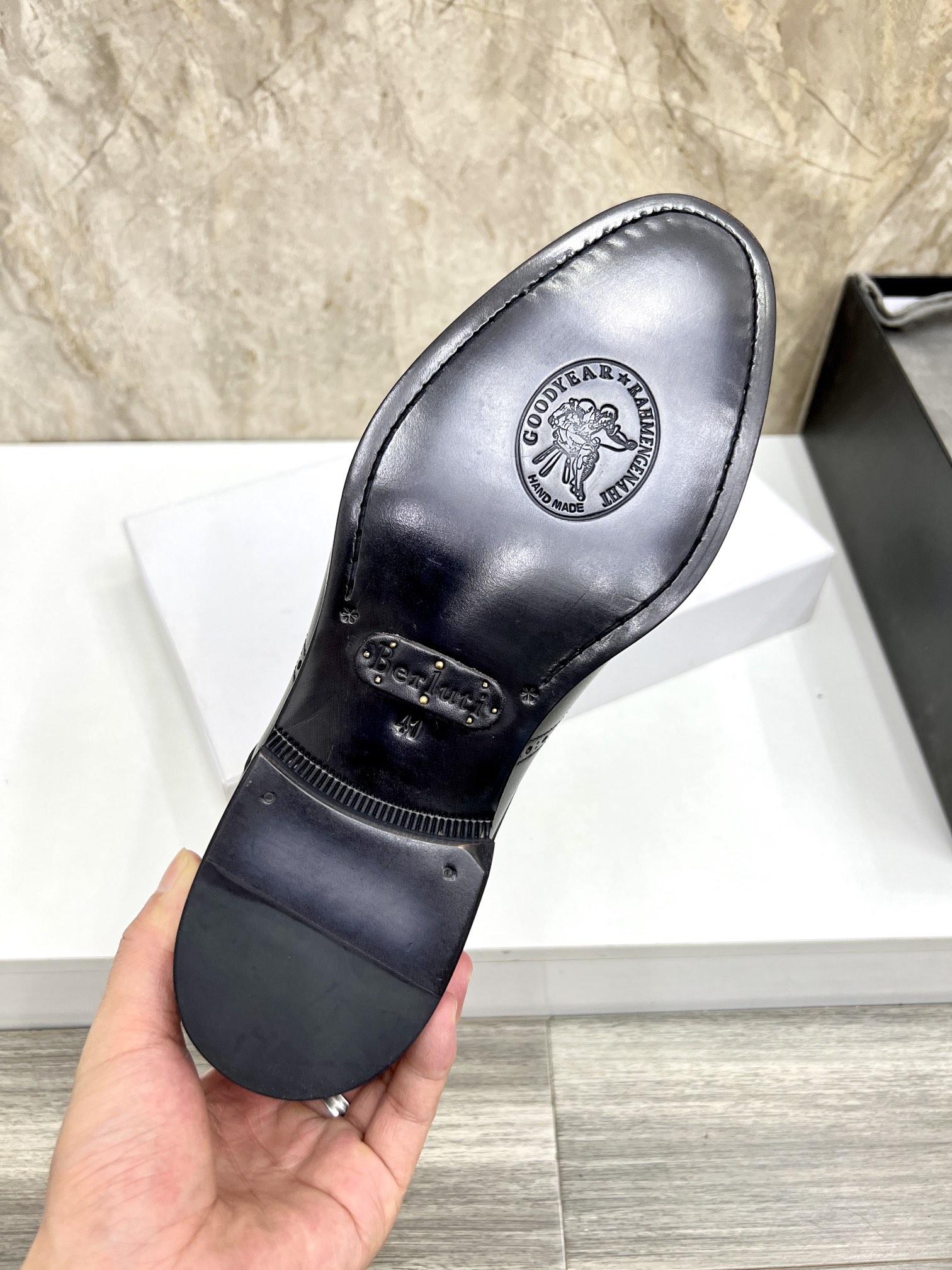 P510 Berlut* Berluti nuevos zapatos formales de los hombres coloreados a mano envío Selección de alt