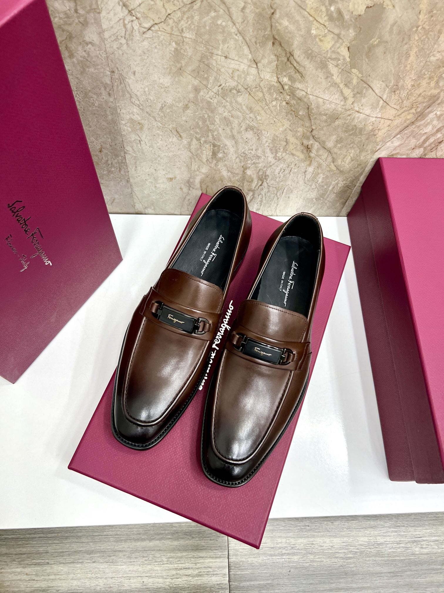 Salvatore Ferragamo Men's Leather Loafers with Gancini Ornament, Brown 4 i1727294058 9211 6