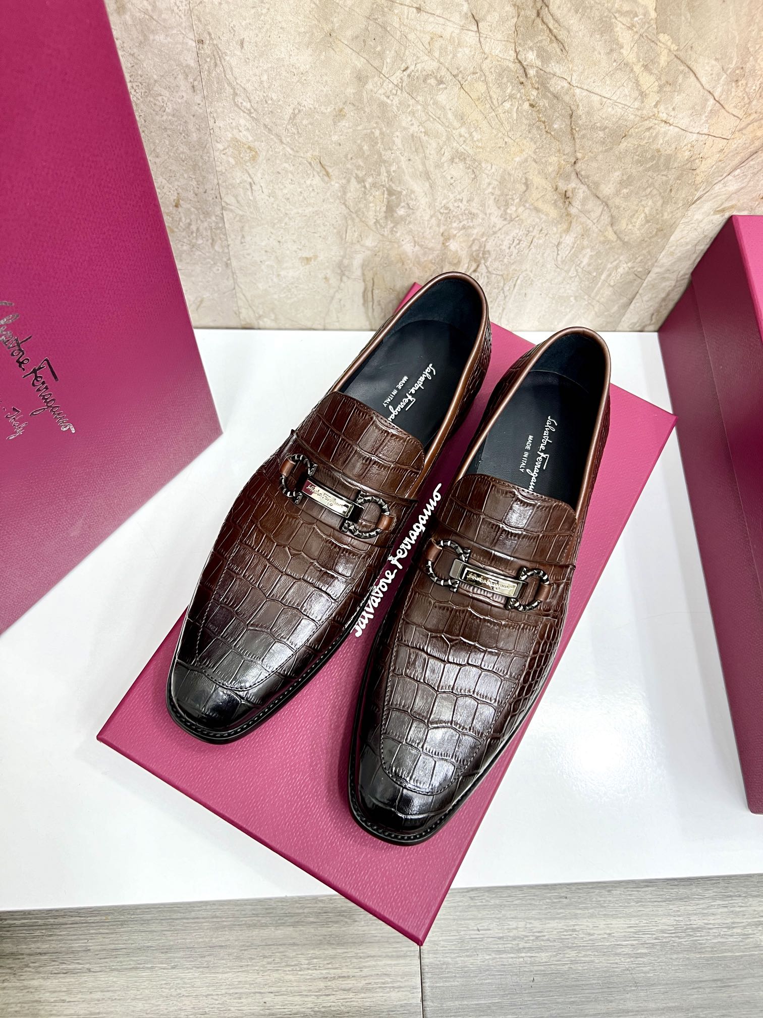 Salvatore Ferragamo Men's Brown Leather Loafers with Gancini Ornament 4 i1727294093 5935 1