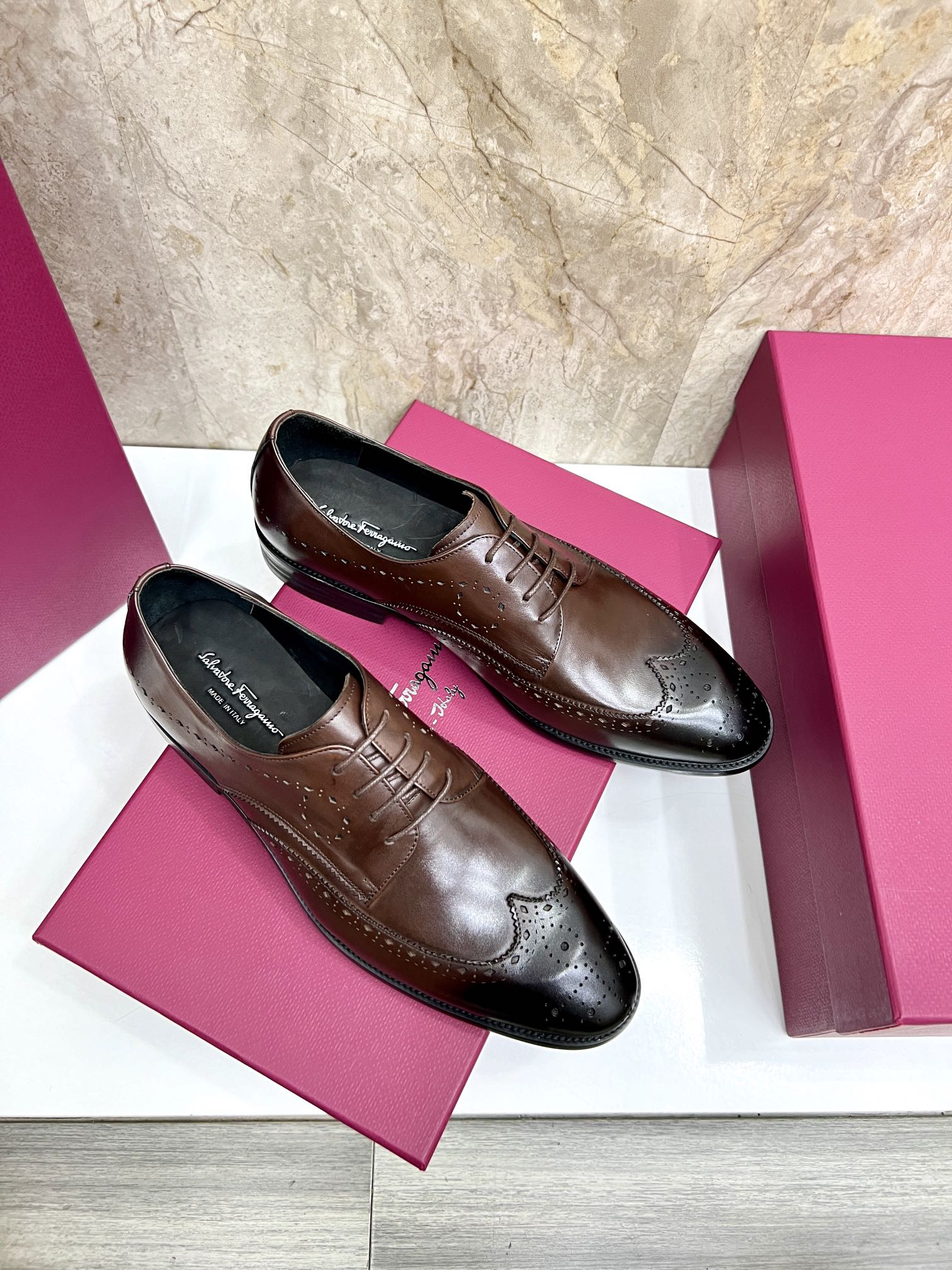 Salvatore Ferragamo Men's Brown Leather Wingtip Oxford Dress Shoes 5 i1727294197 9126 1