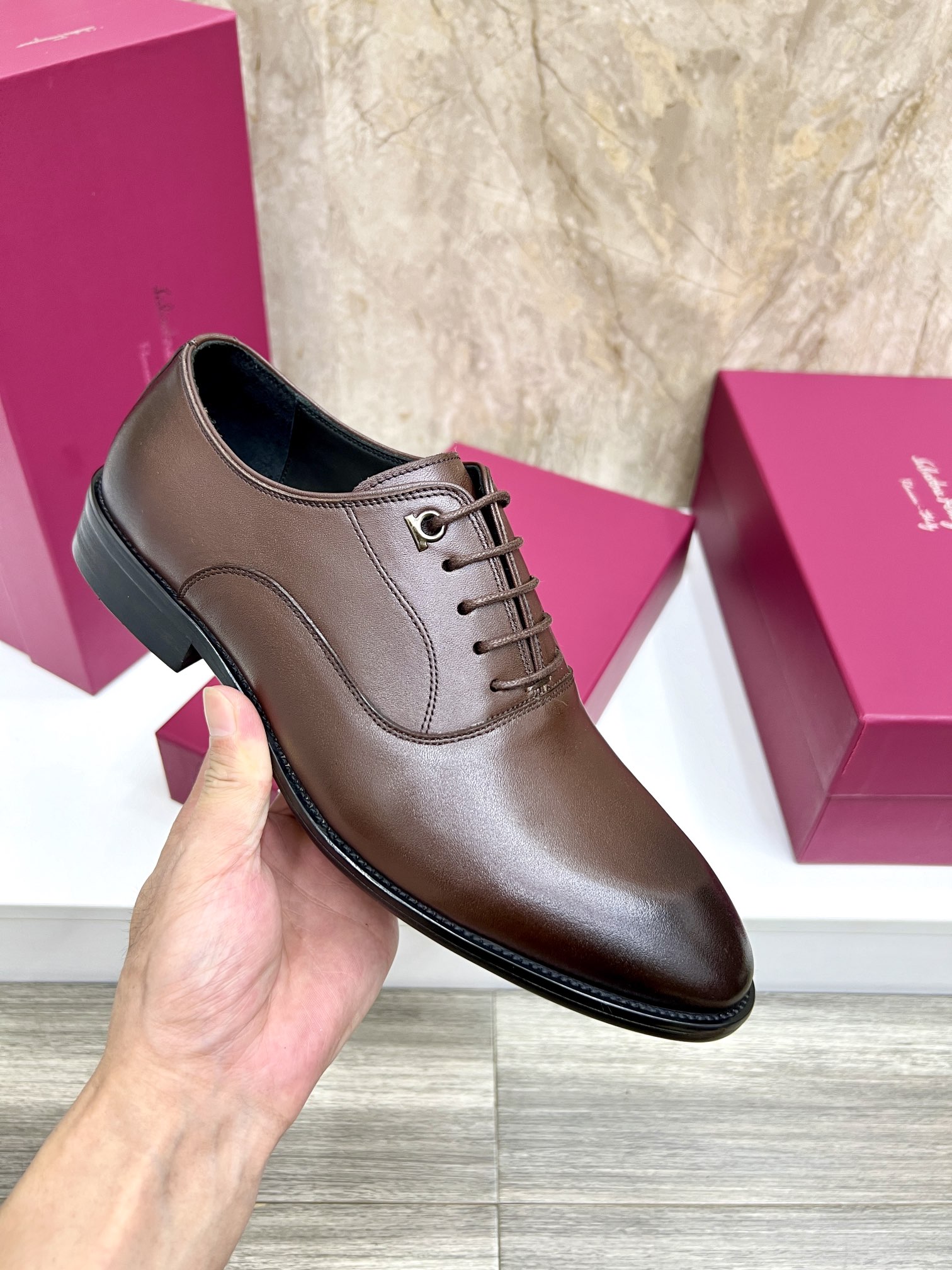 Salvatore Ferragamo Men's Leather Lace-Up Dress Shoes, Brown 7 i1727294234 3854 5